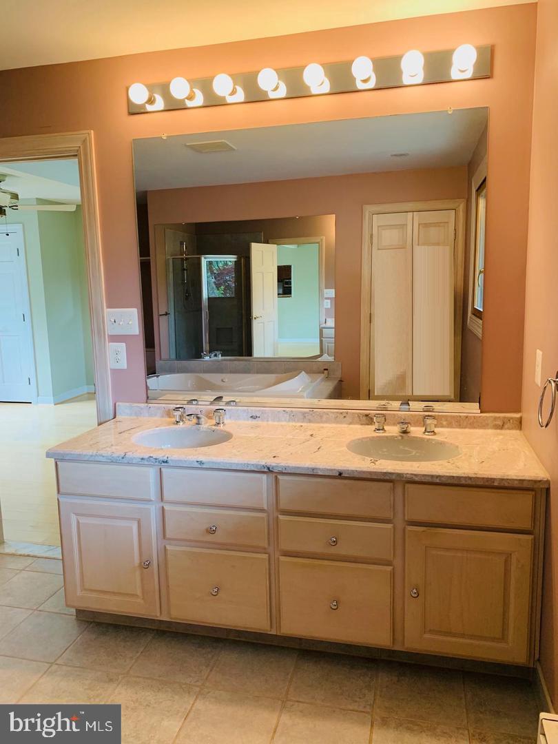 ALLENFORD - Residential Lease