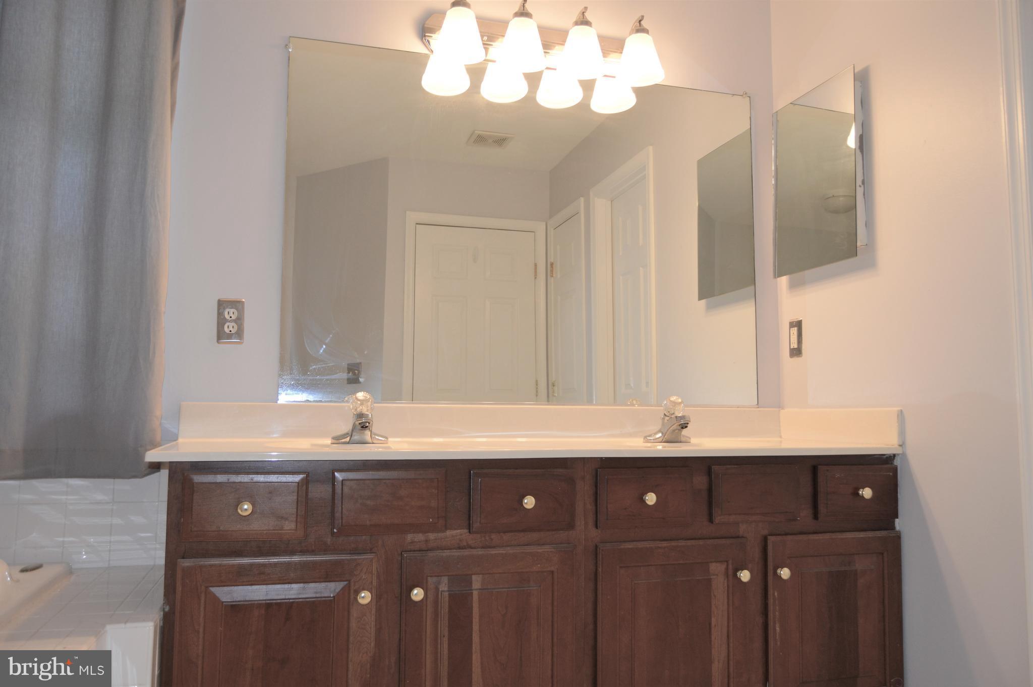 ASHLAND - Residential