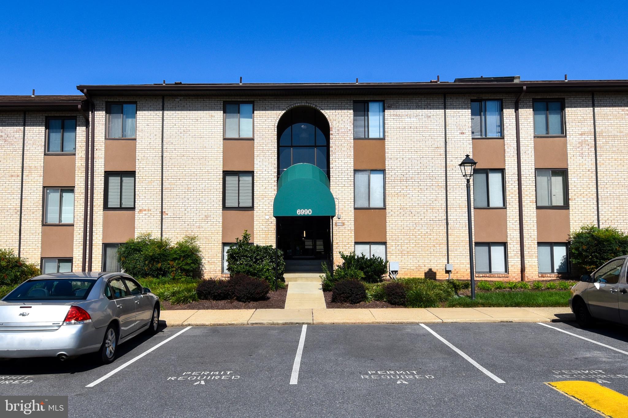 HUNTING RIDGE CONDOMINIUM - Residential Lease