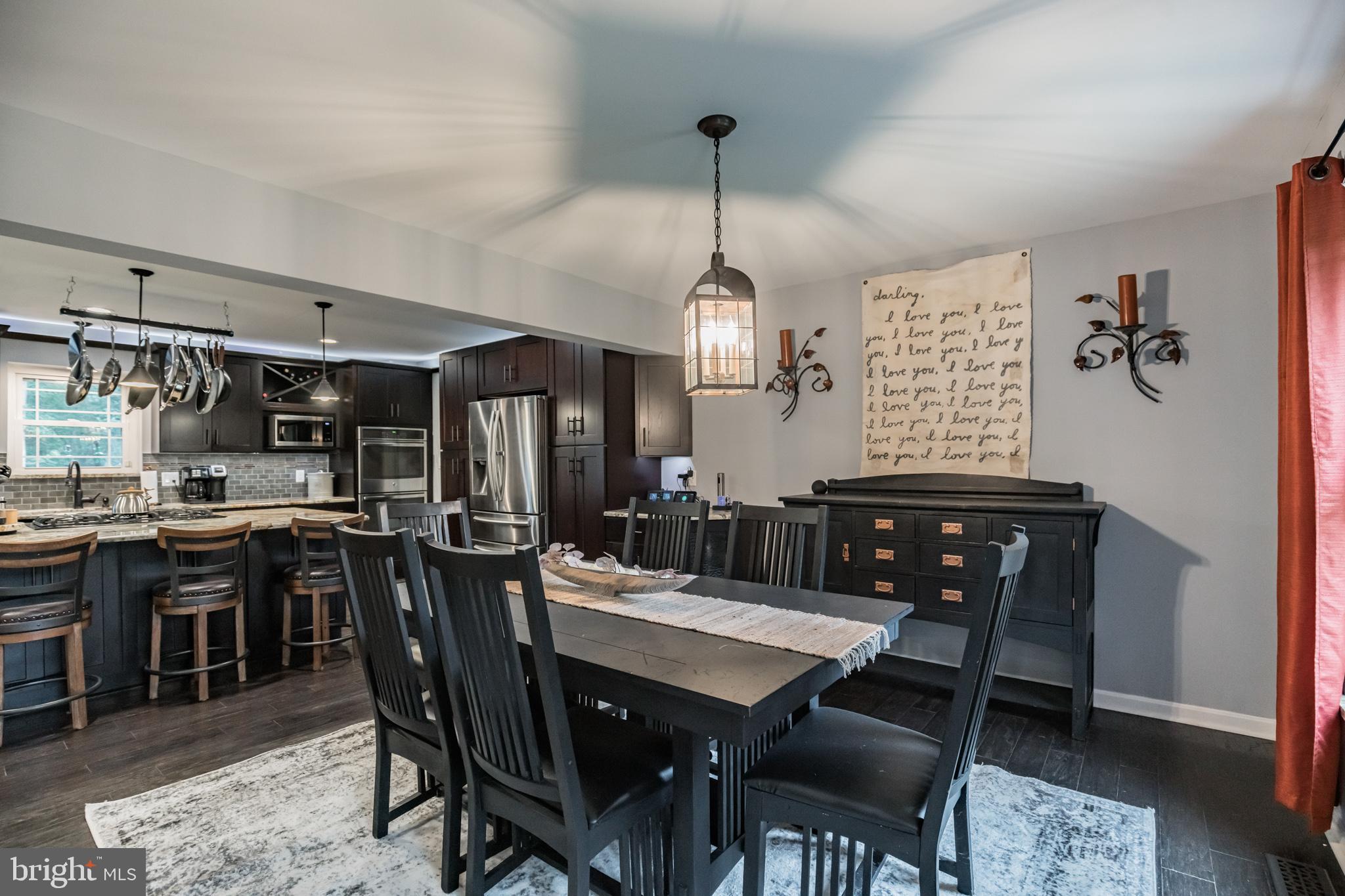 HOME PLACE - Residential