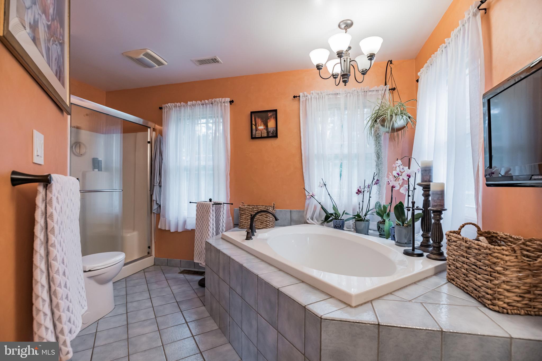 HOME PLACE - Residential