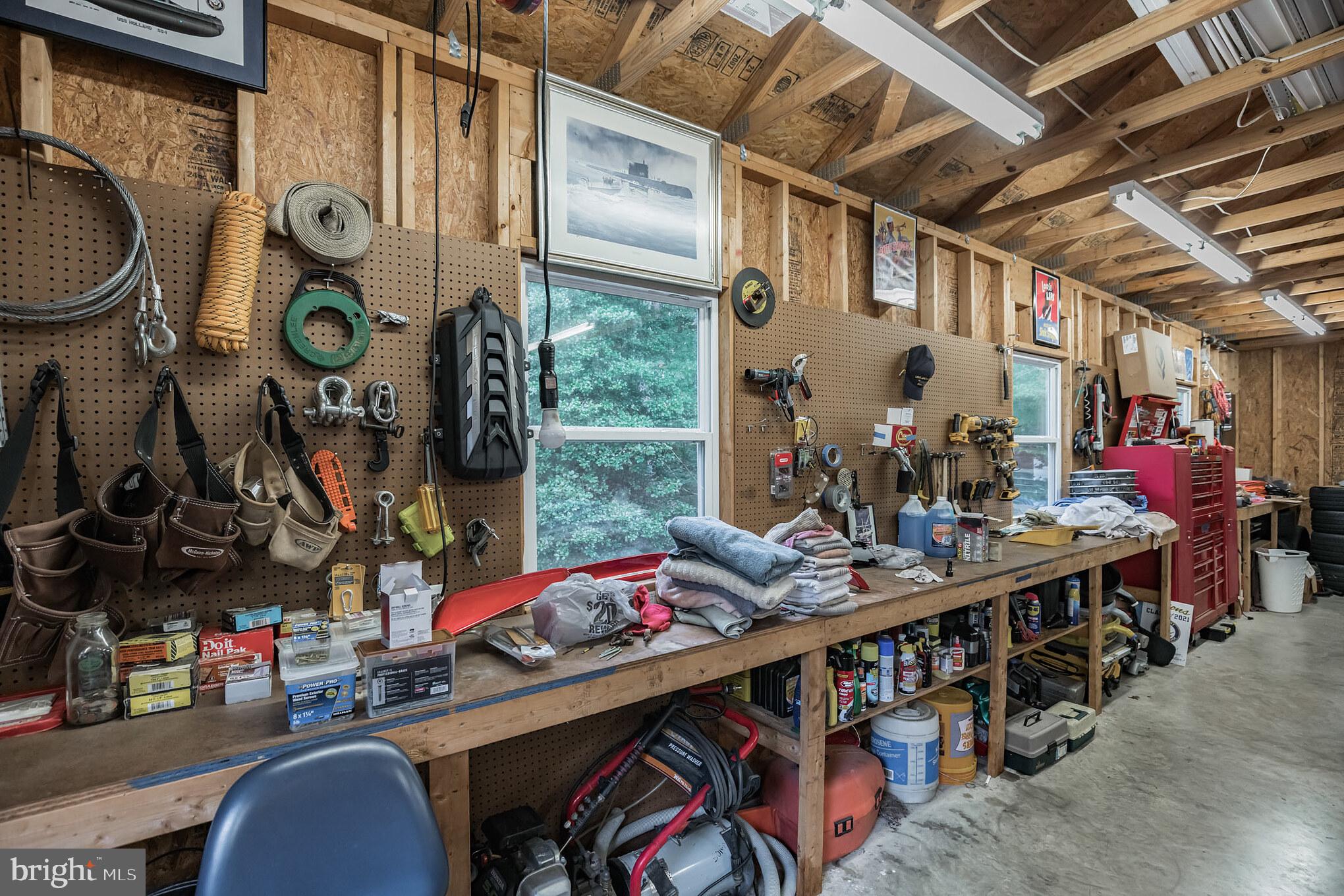 HOME PLACE - Residential