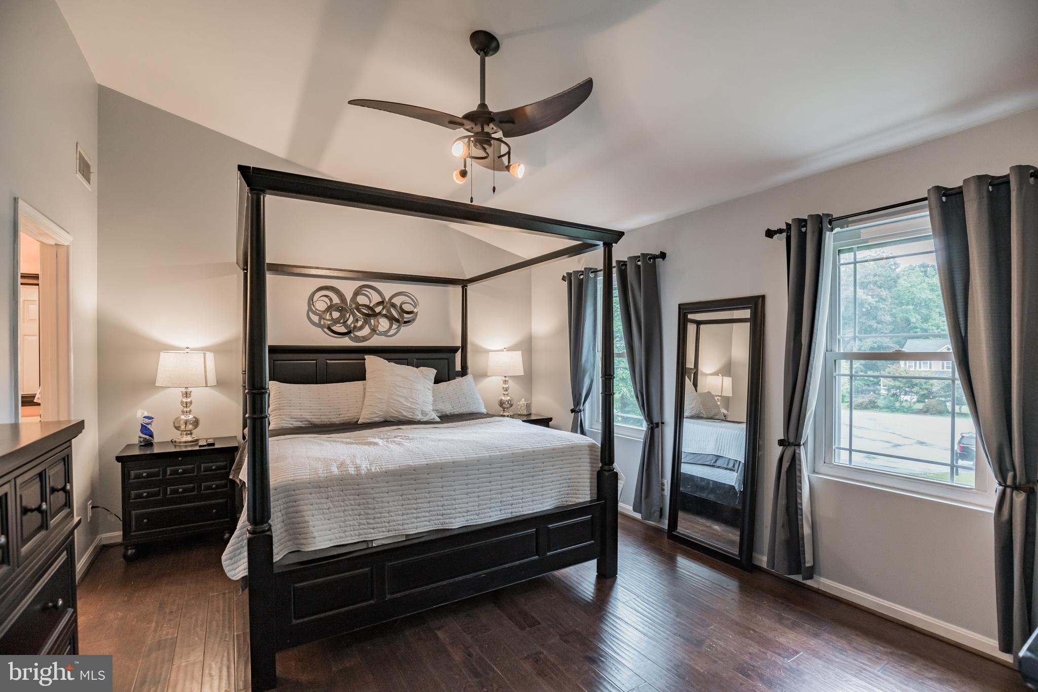 HOME PLACE - Residential