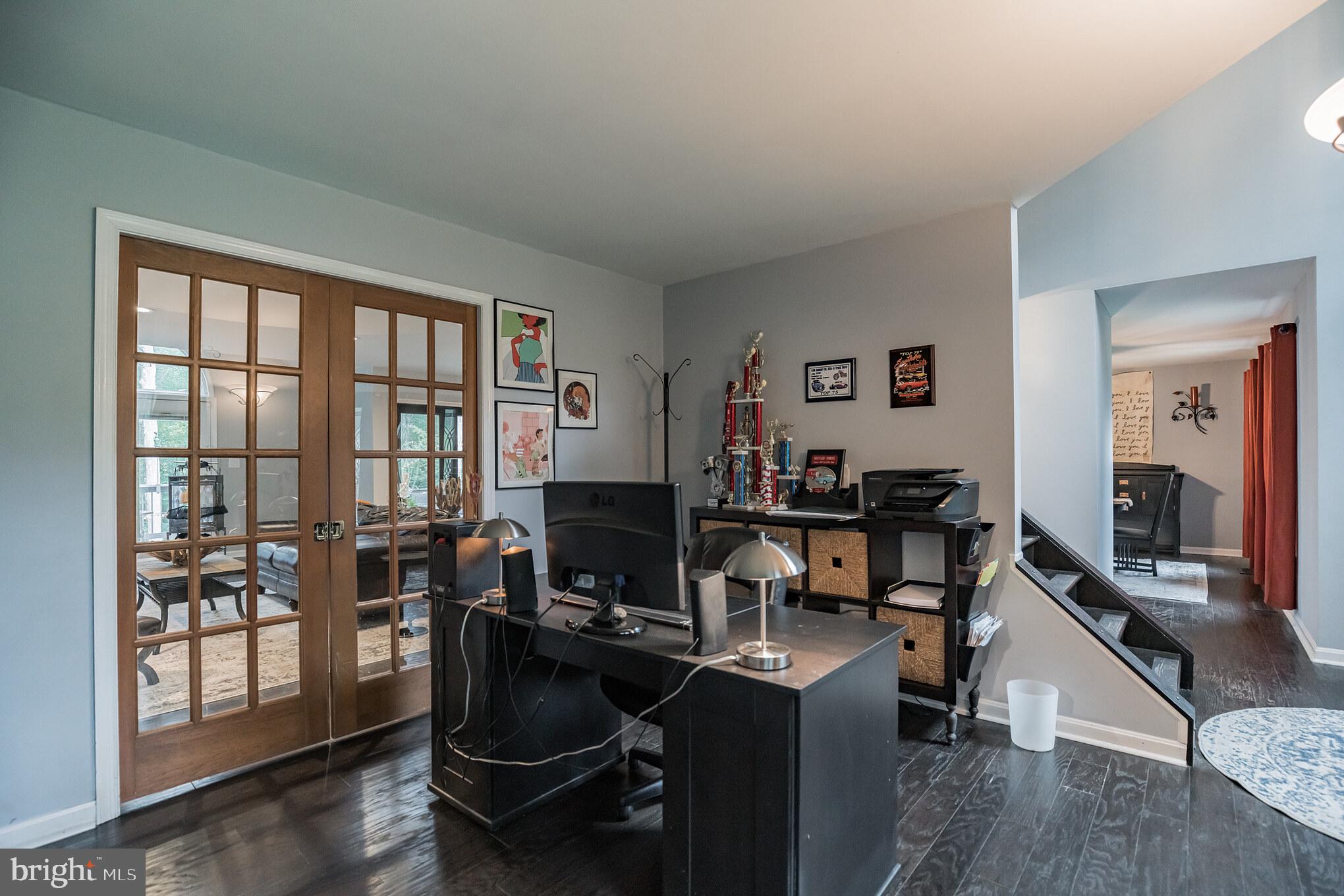 HOME PLACE - Residential