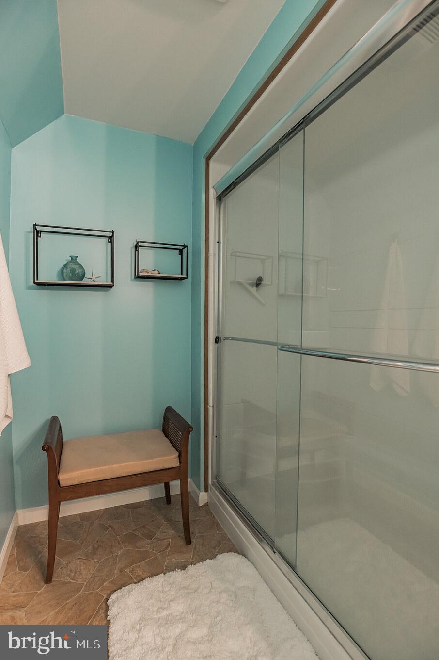 HOME PLACE - Residential