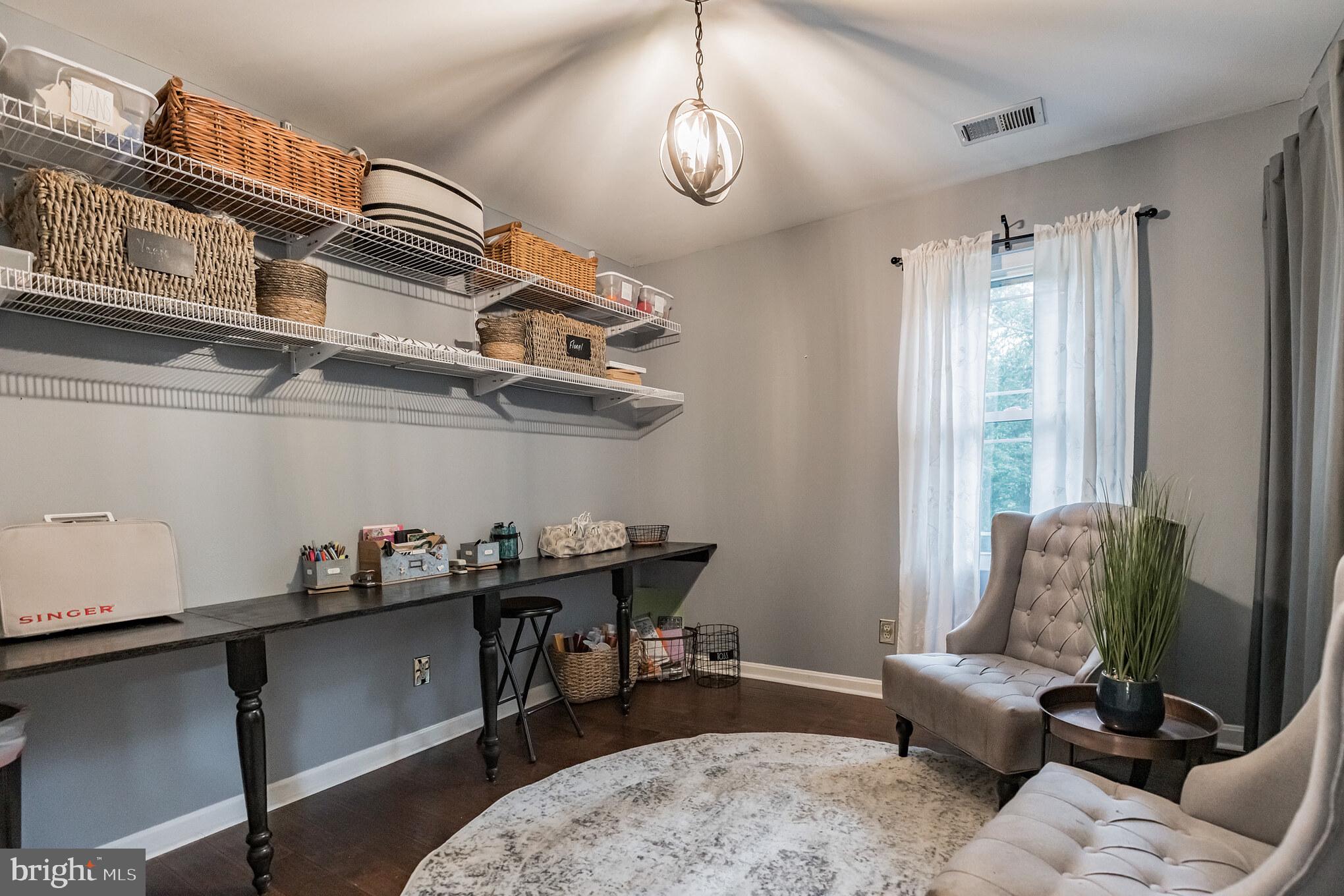 HOME PLACE - Residential