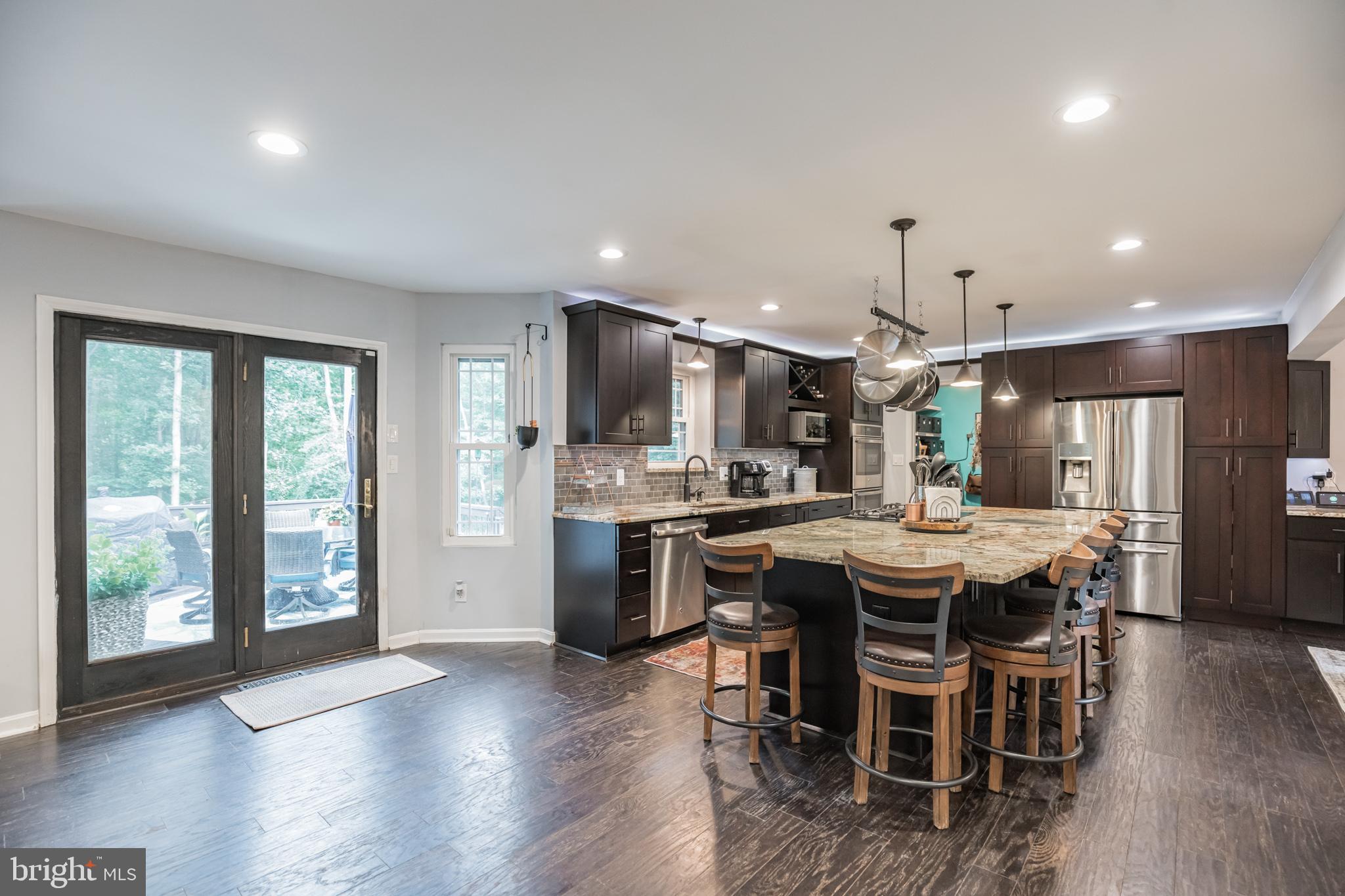 HOME PLACE - Residential