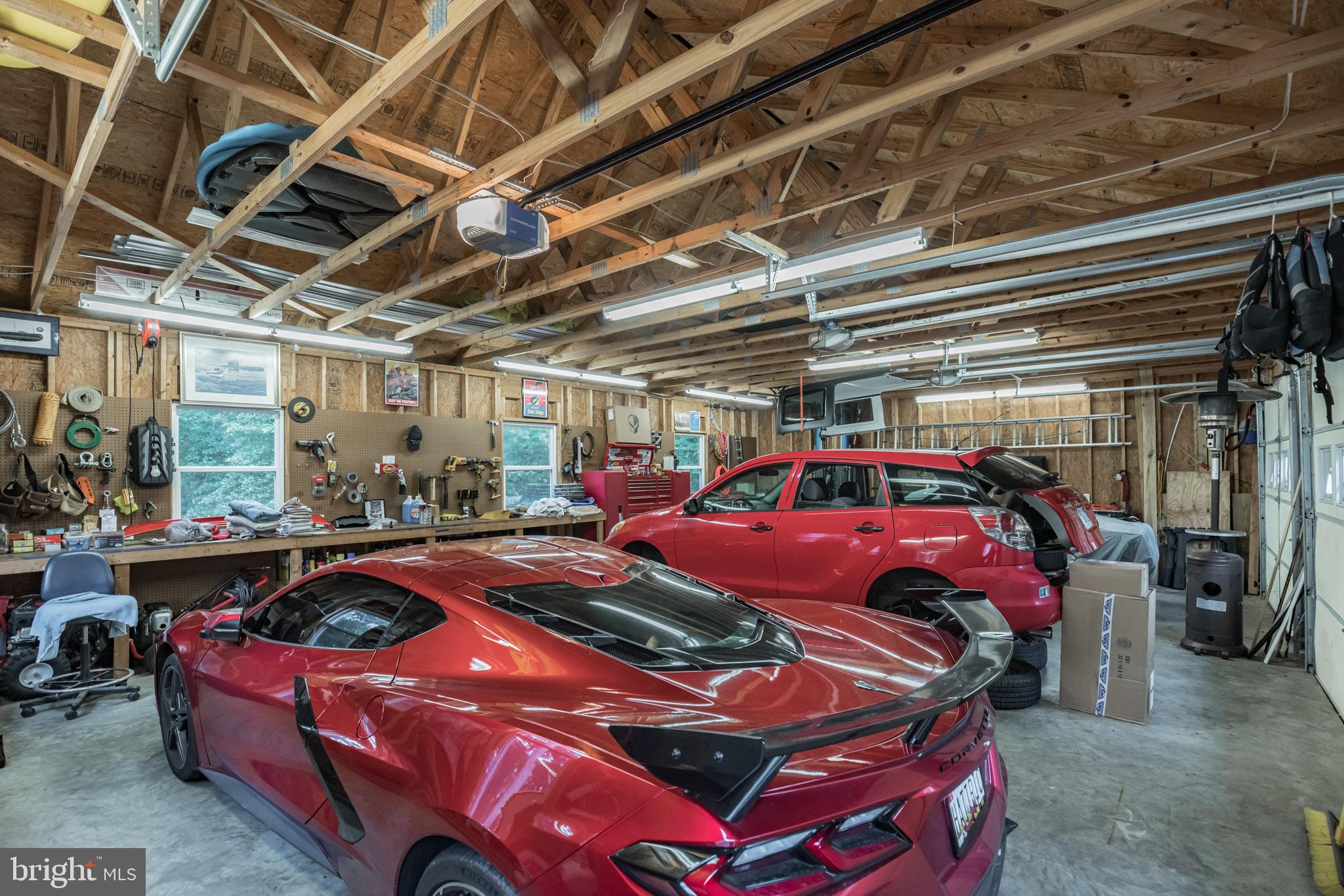 HOME PLACE - Residential