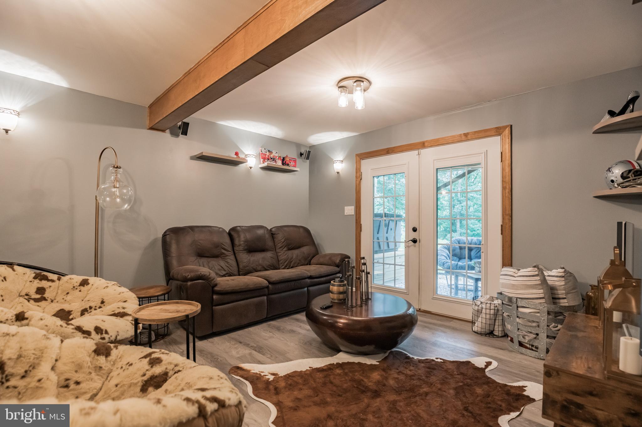 HOME PLACE - Residential