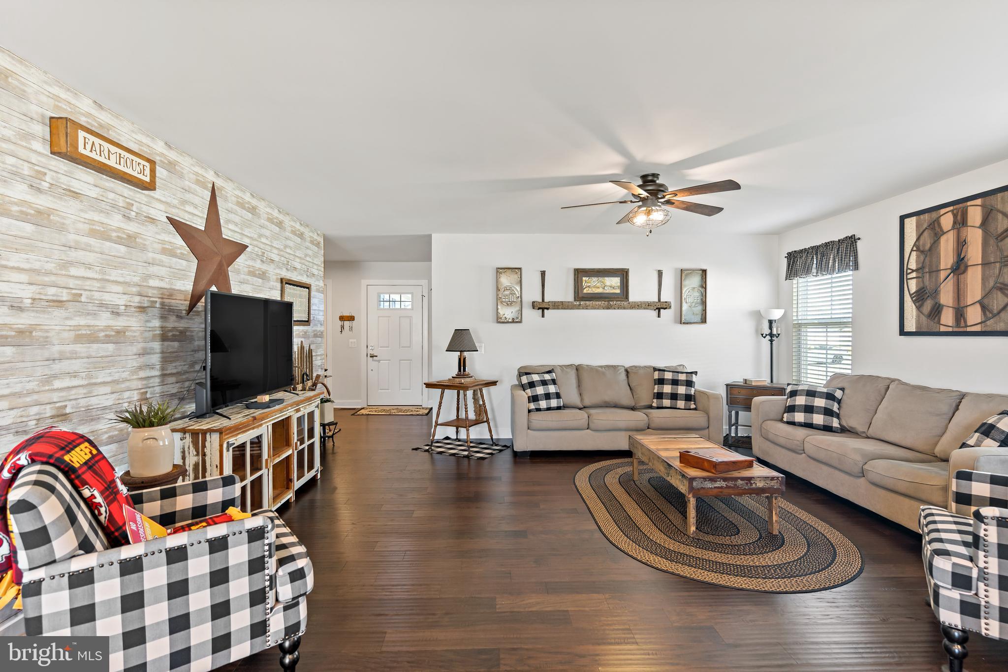 CHANDLERS GLEN - Residential