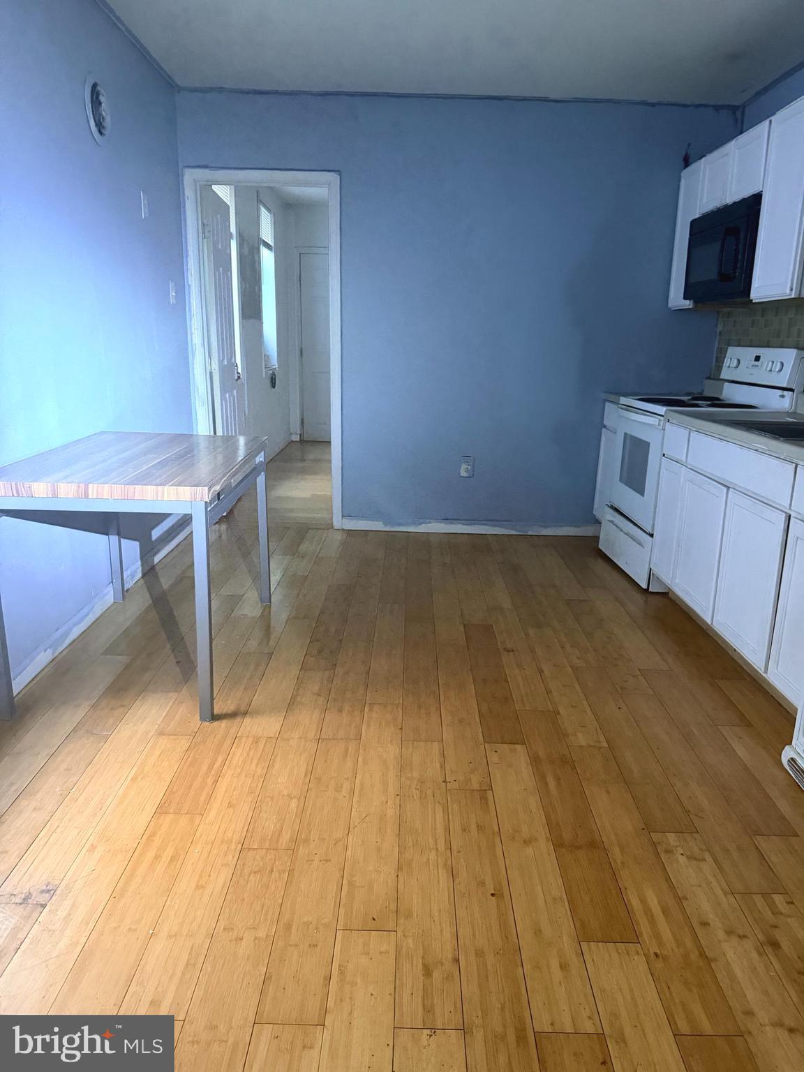 3836 CAMBRIDGE STREET