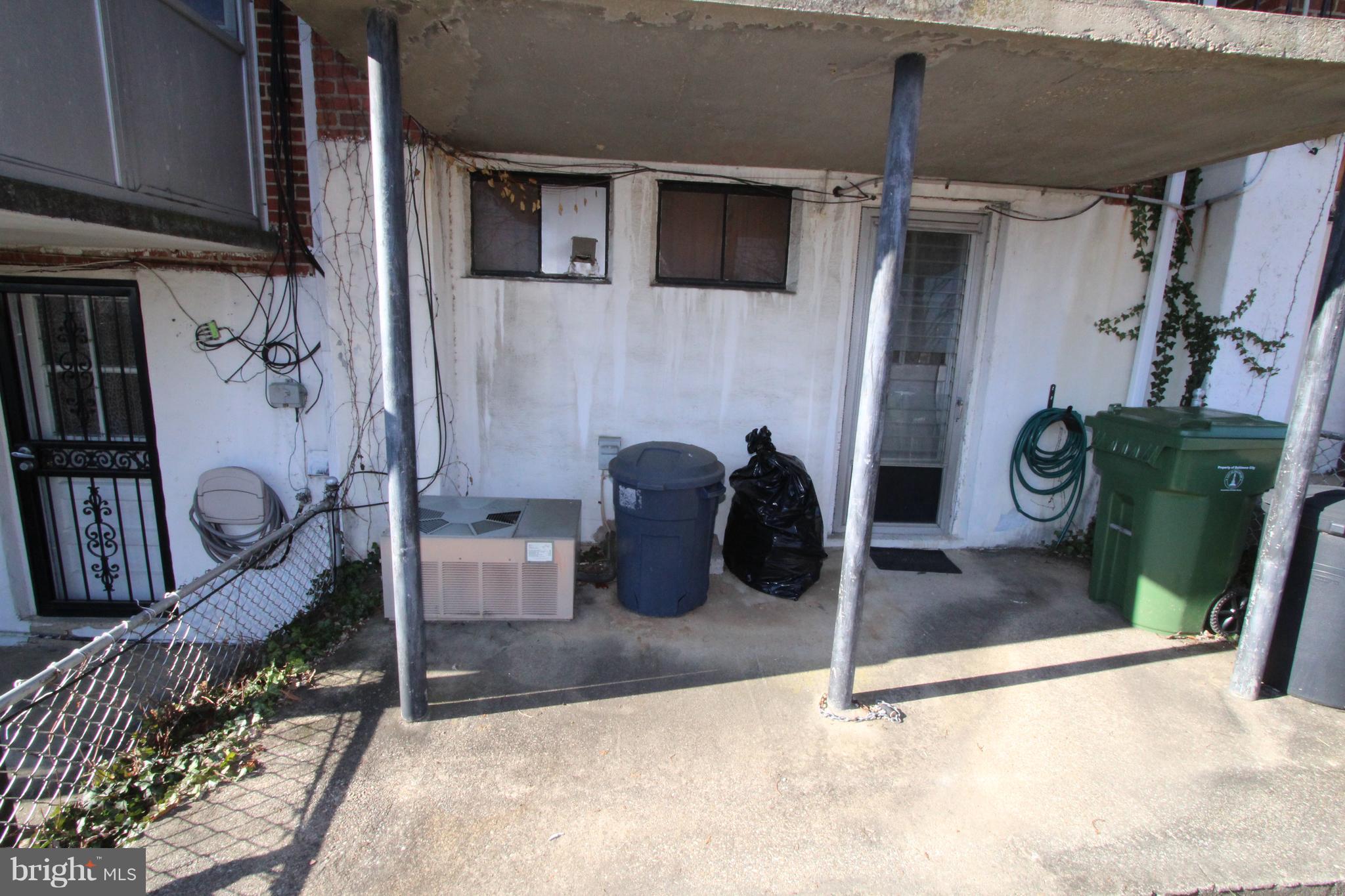 BEL AIR - Residential