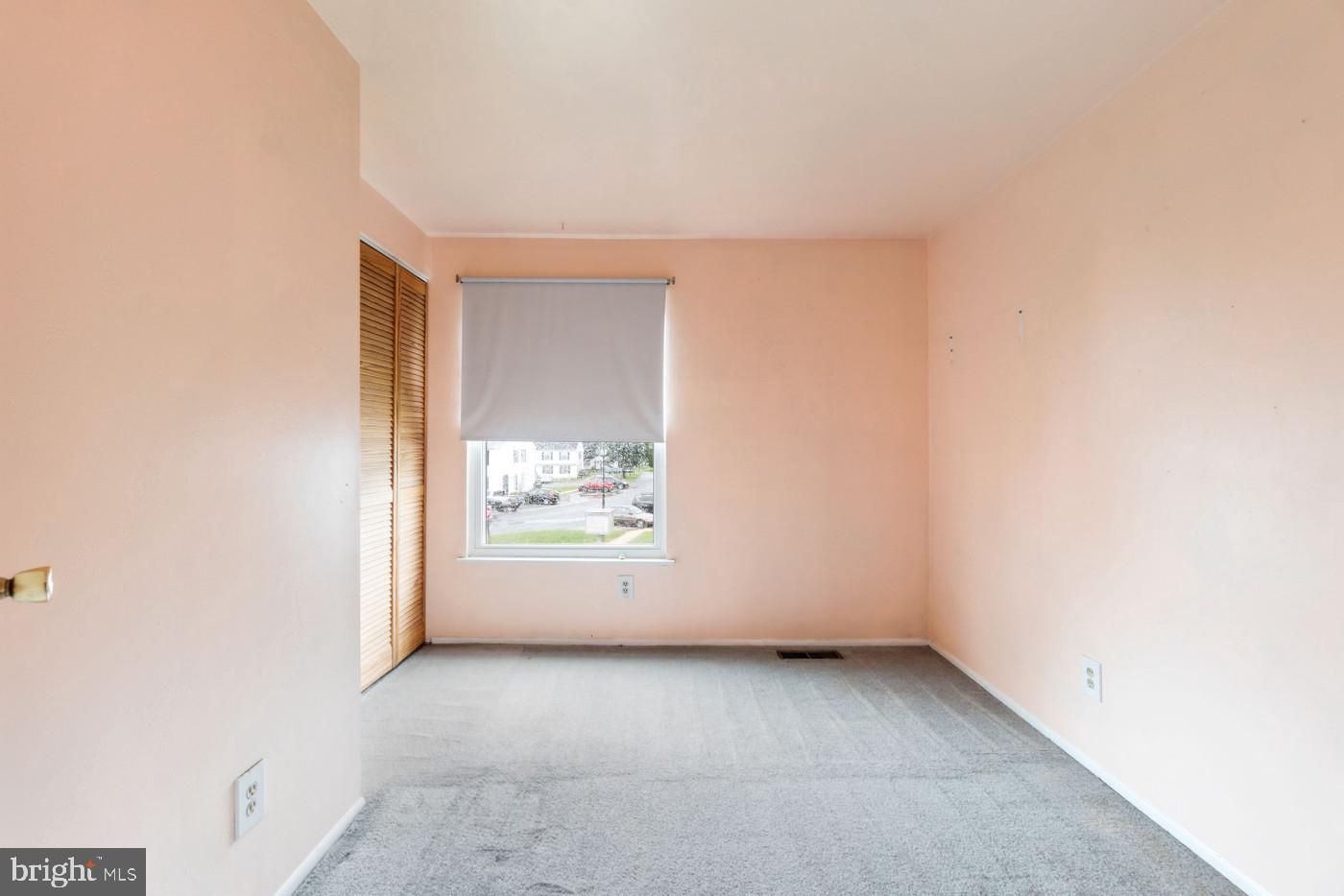 BROOKSHIRE/CRYSTAL RIDGE - Residential