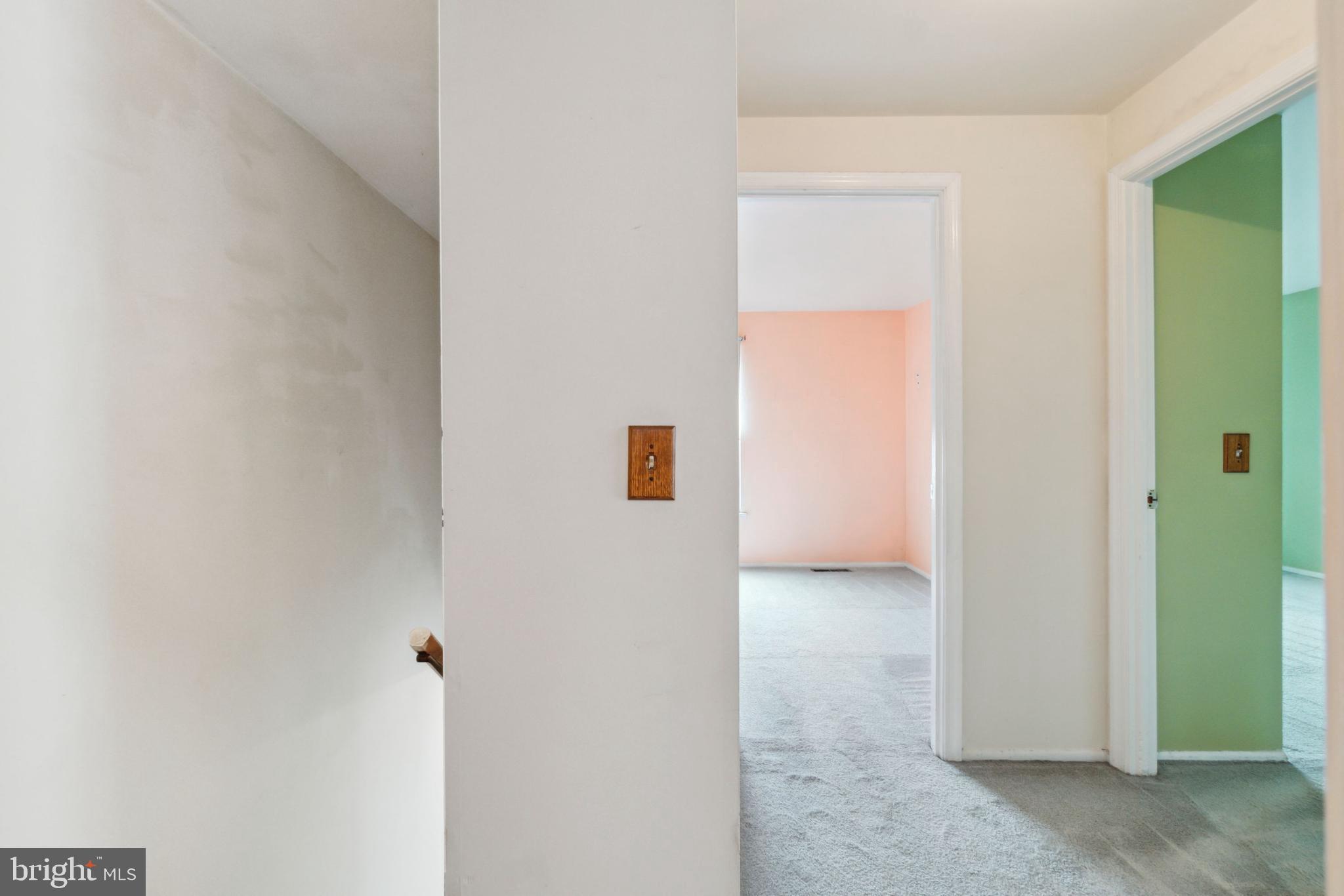 BROOKSHIRE/CRYSTAL RIDGE - Residential