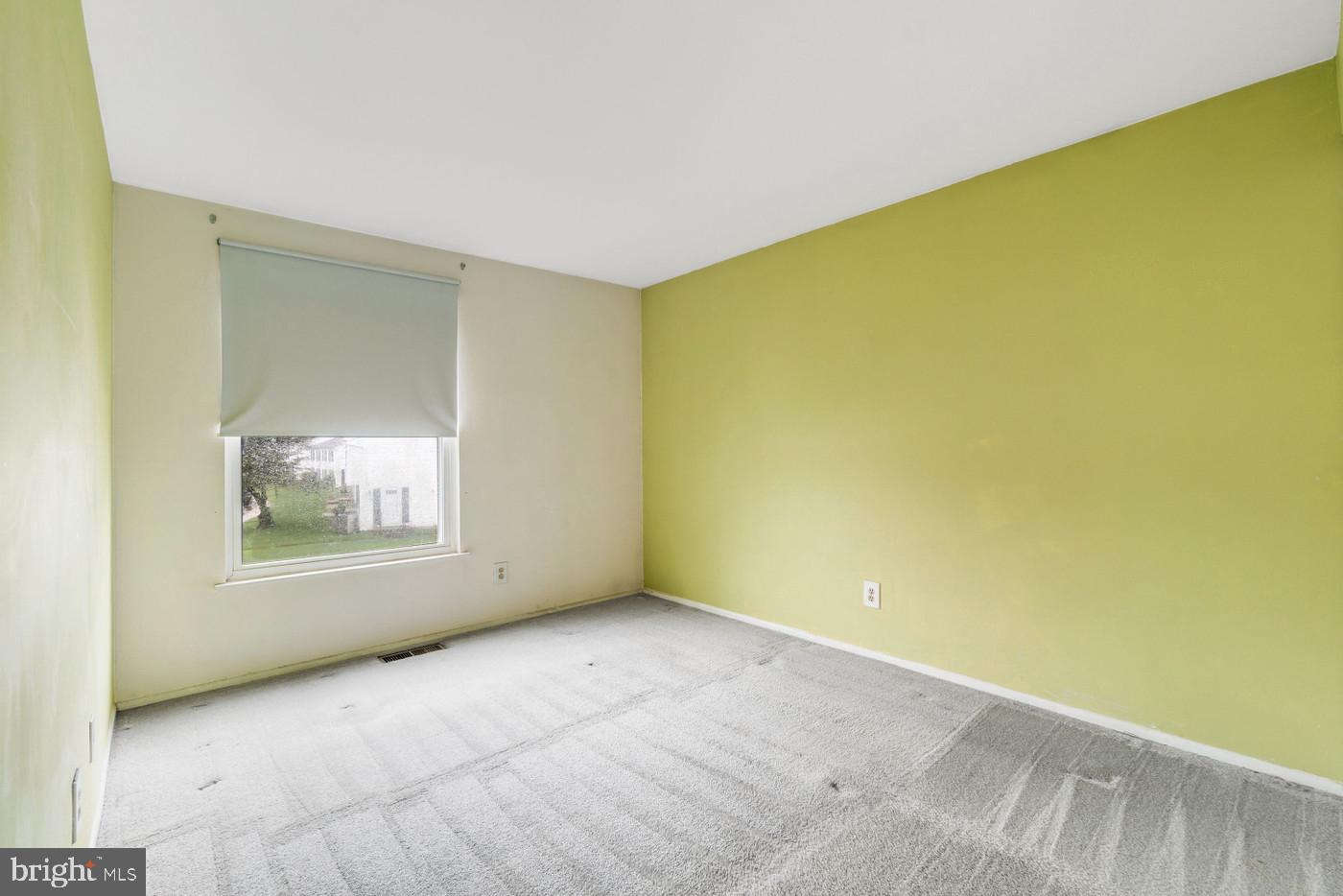 BROOKSHIRE/CRYSTAL RIDGE - Residential