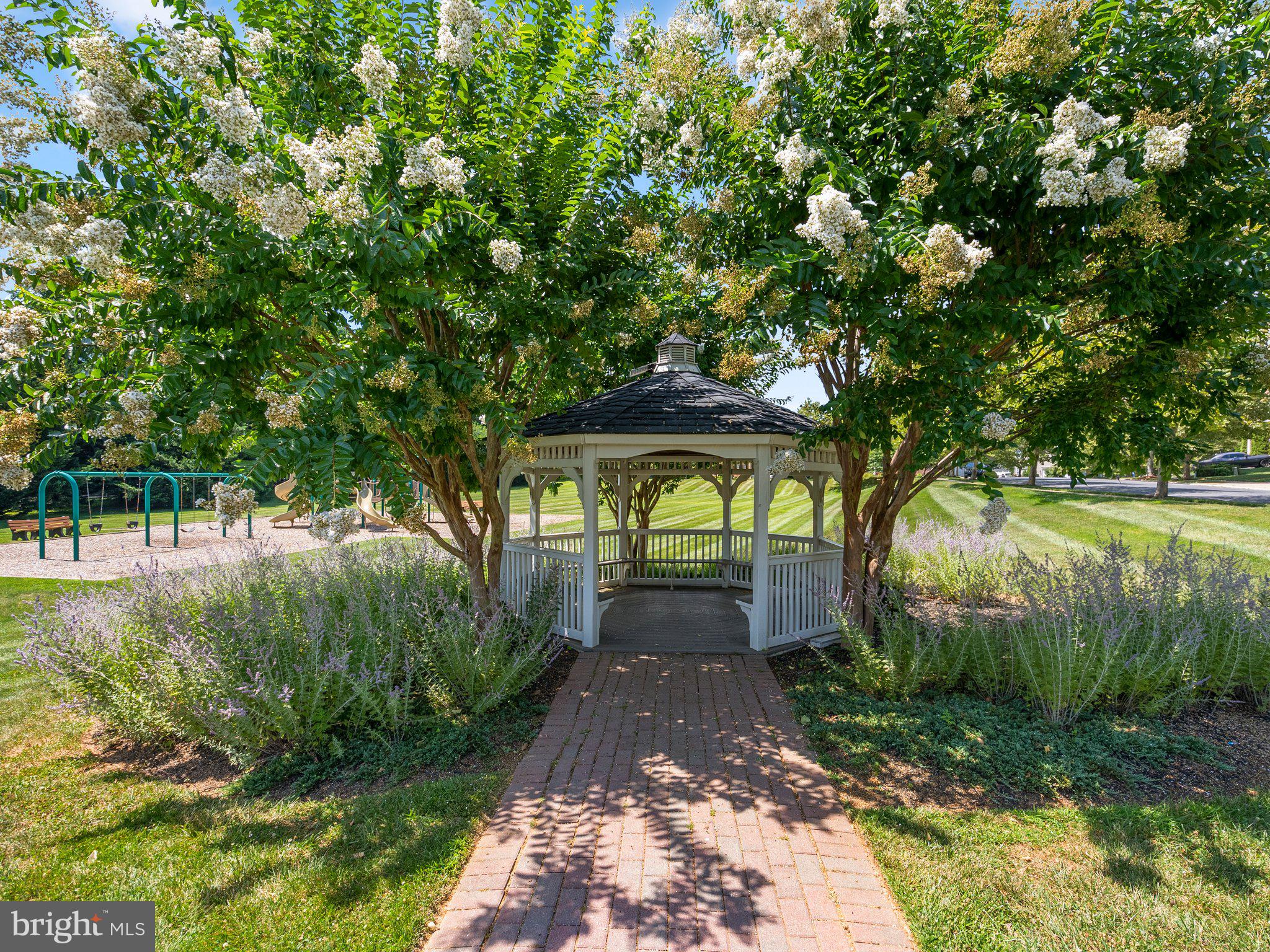 THE FIELDS OF SAGAMORE - Residential