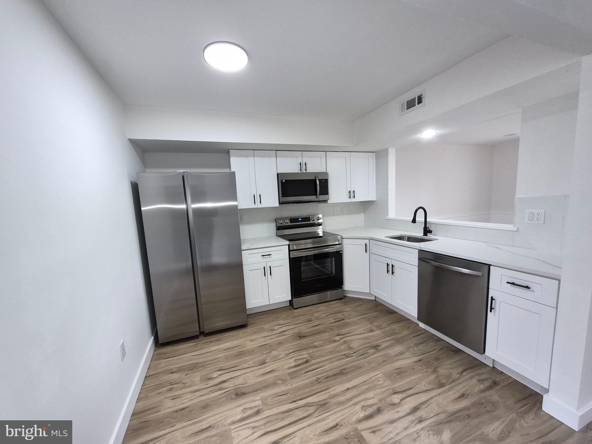 STONEBRIDGE - Residential