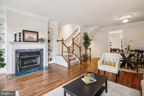 790 N WAKEFIELD STREET ARLINGTON VA 22203
