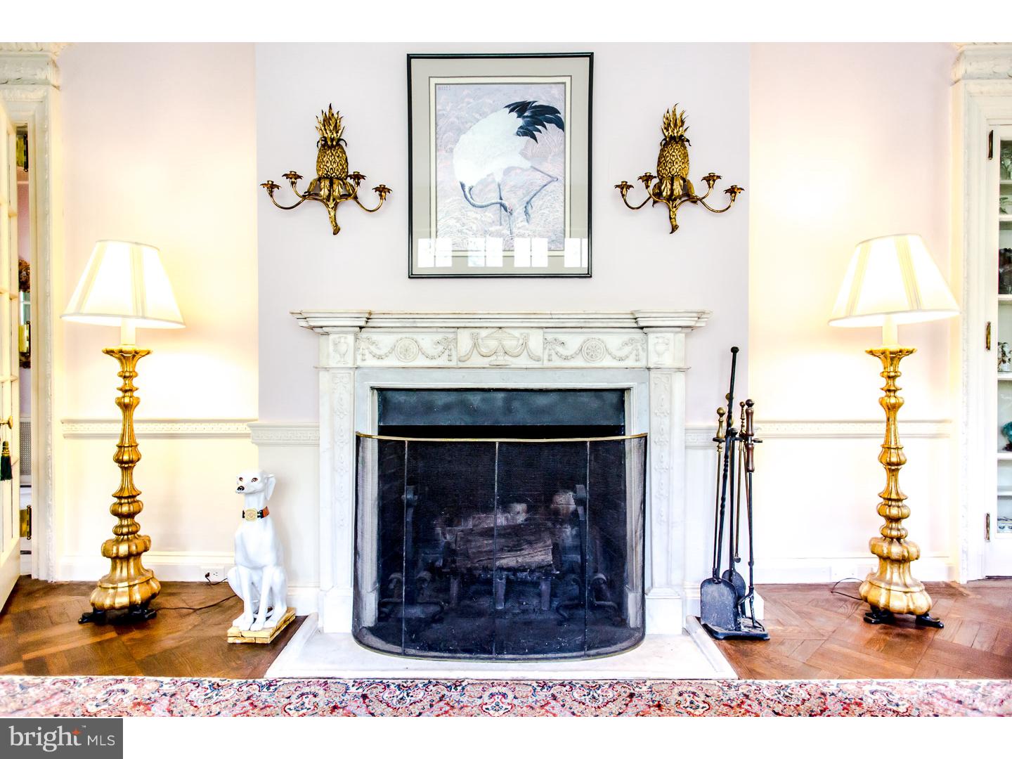 CHESTNUT HILL - Residential