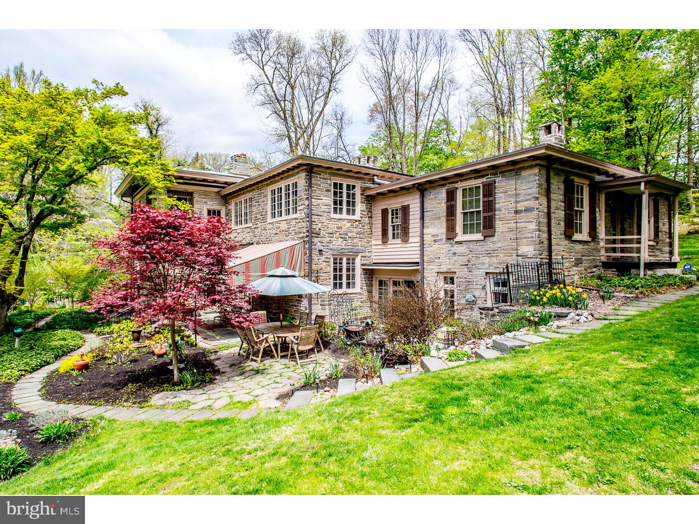 CHESTNUT HILL - Residential