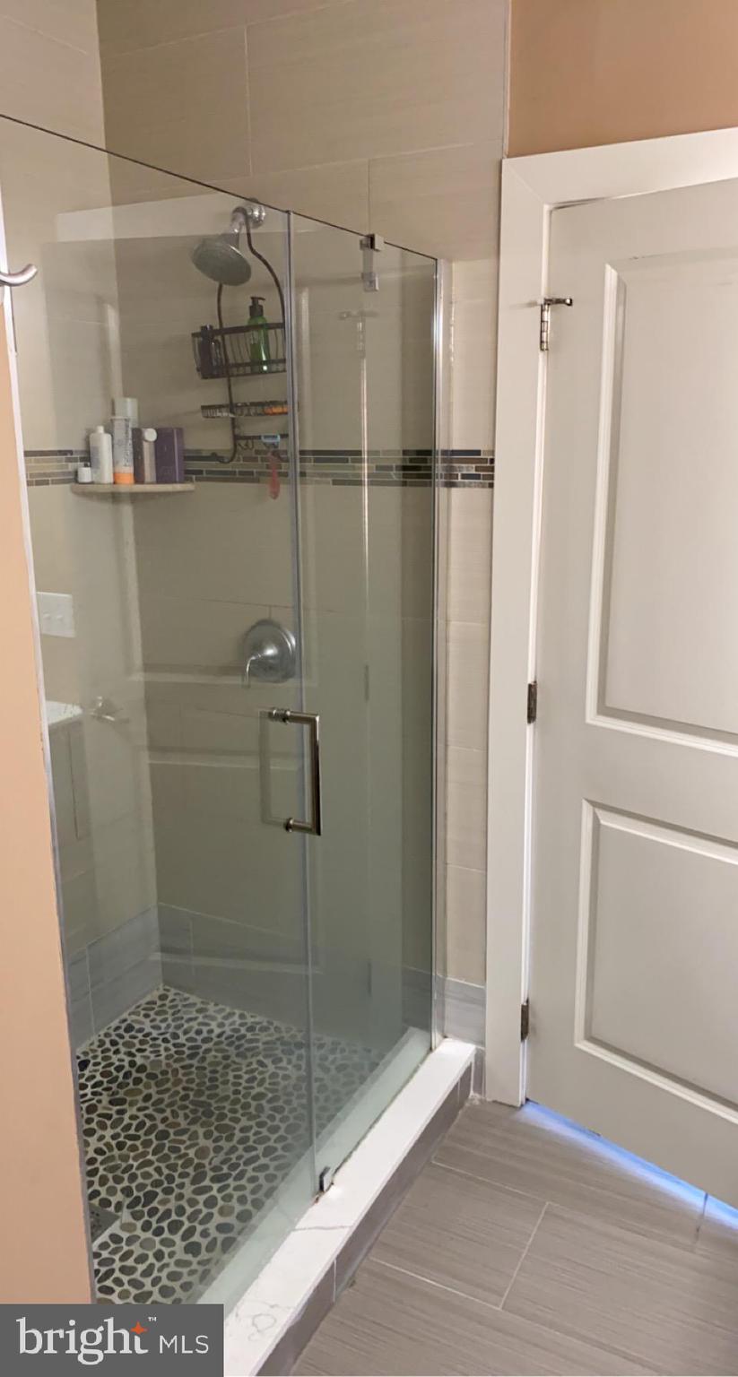 FISHTOWN - Residential Lease