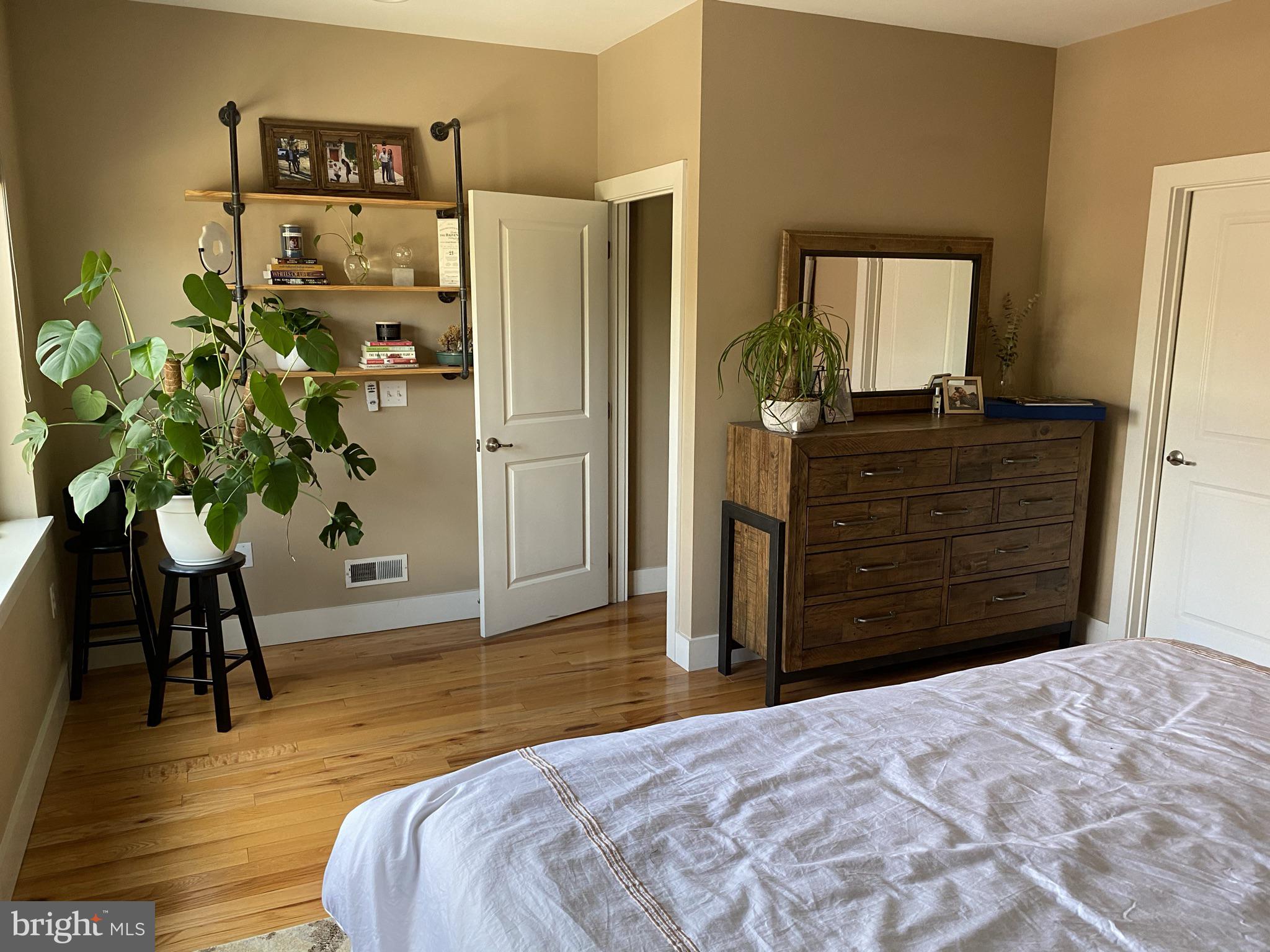 FISHTOWN - Residential Lease