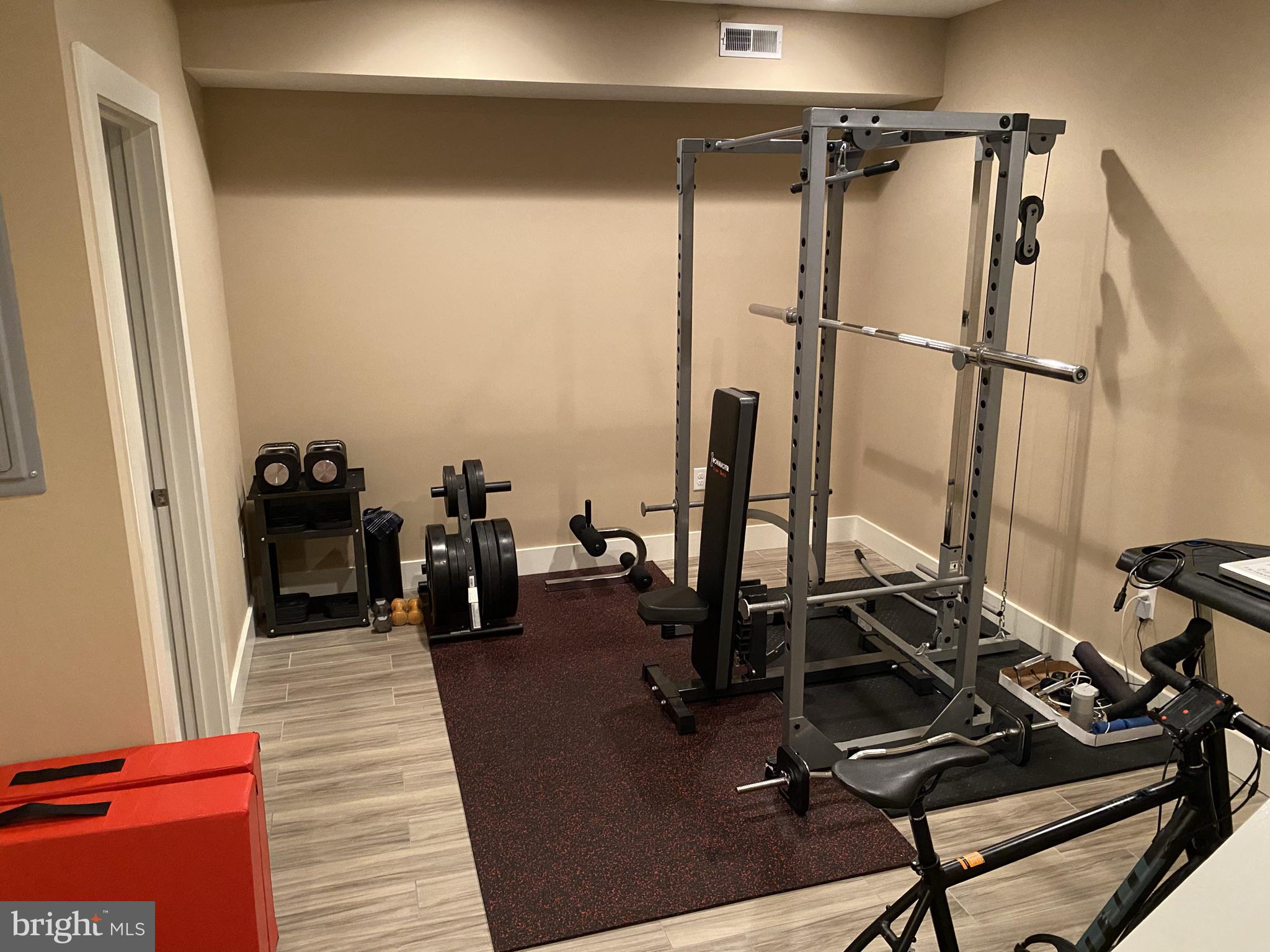 FISHTOWN - Residential Lease