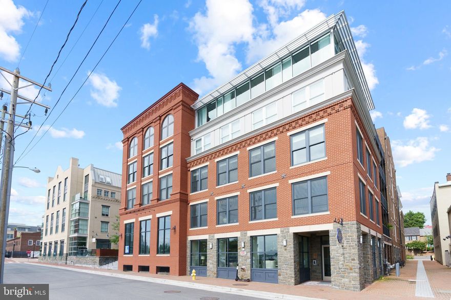 Welcome to the Watermark, a newest waterfront boutique condominium with 18 units, located in the heart of the Historic Old Town, Alexandria, and just one block to the vibrant life of King Street with great restaurants, bars, shops, arts galleries and much more. The residence offers 2 Bedrooms, 2 full Bathrooms, 2 garage parking spaces, extra storage  and almost 1500 SF of living space on a wide open floor plan that is perfect for entertaining. Special features include 9’ ceilings, wide plank hardwood flooring, top-tier Bosch appliances, Italian Cucina Craft, Quartz countertops and a lot more to enjoy every day. The Watermark offers elegantly decorated lobby with secure controlled access and roof terrace overlooking the Potomac River, with elevator access and two separate entertaining areas. Pet Friendly. Only 1 pet accepted.