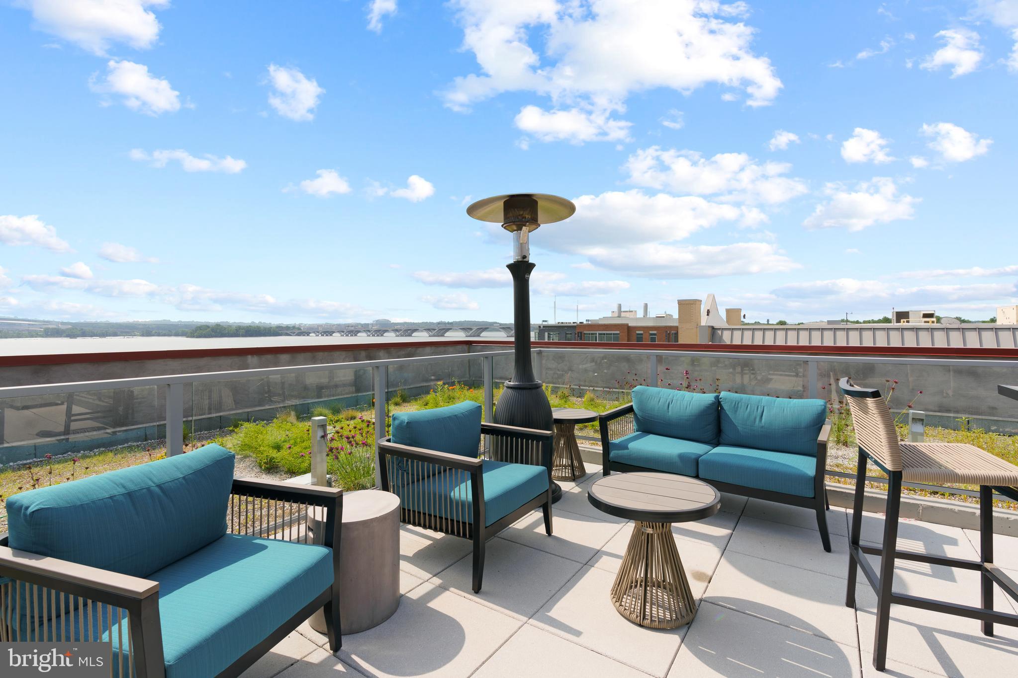 OLD TOWN - Residential