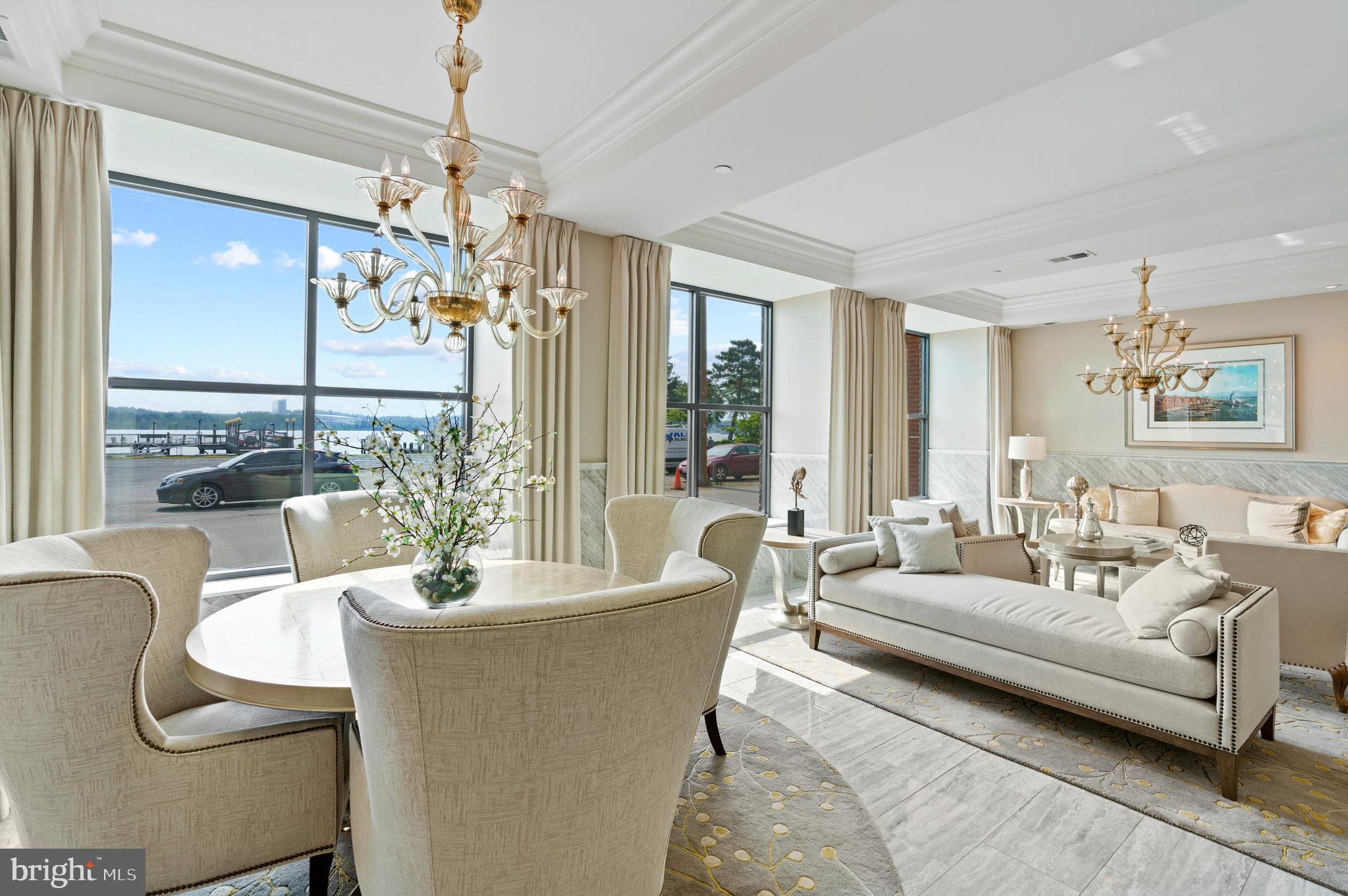 OLD TOWN - Residential