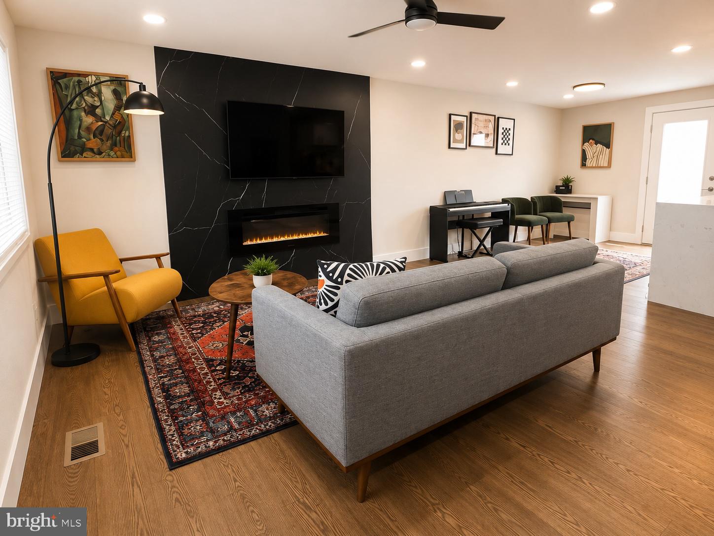 8107 BROWN COURT