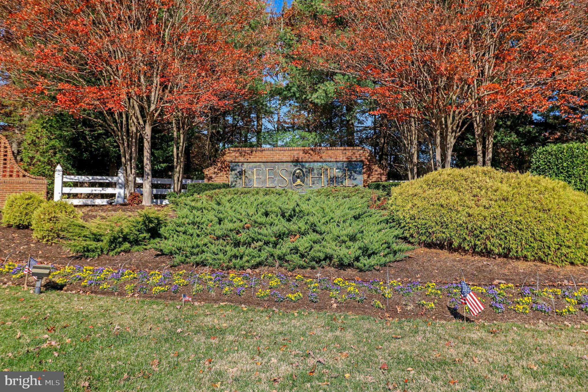 LEE'S HILL - Residential