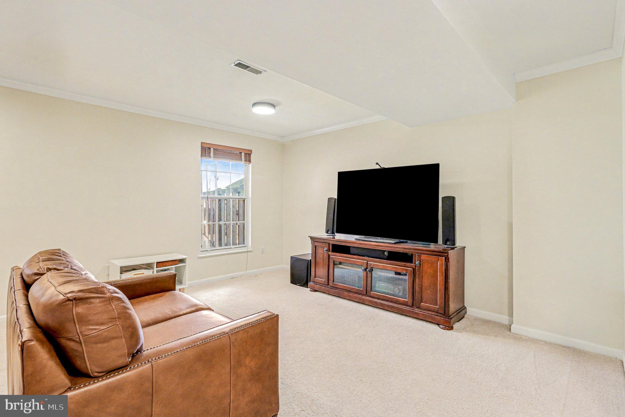 LEE'S HILL - Residential