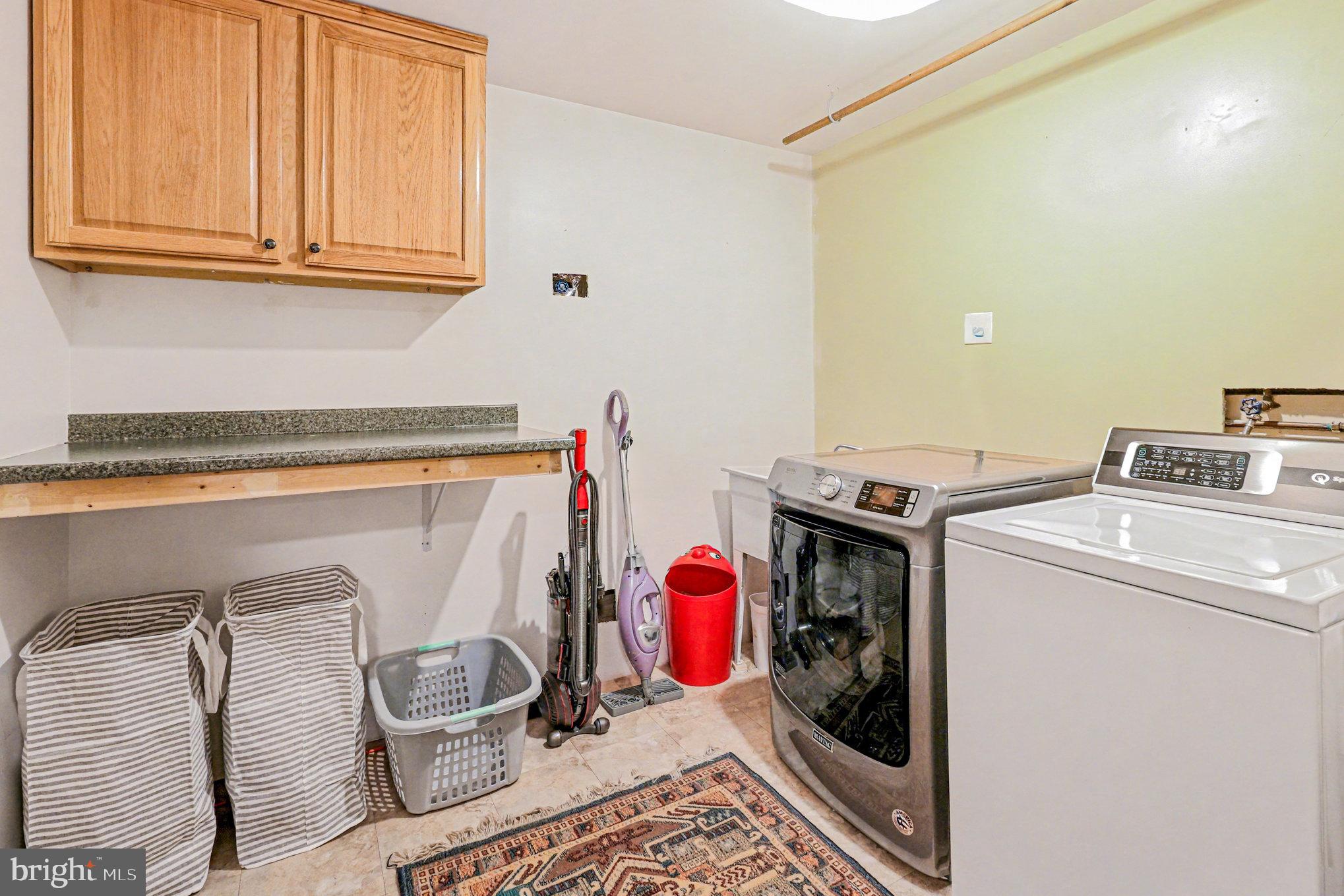 LEE'S HILL - Residential