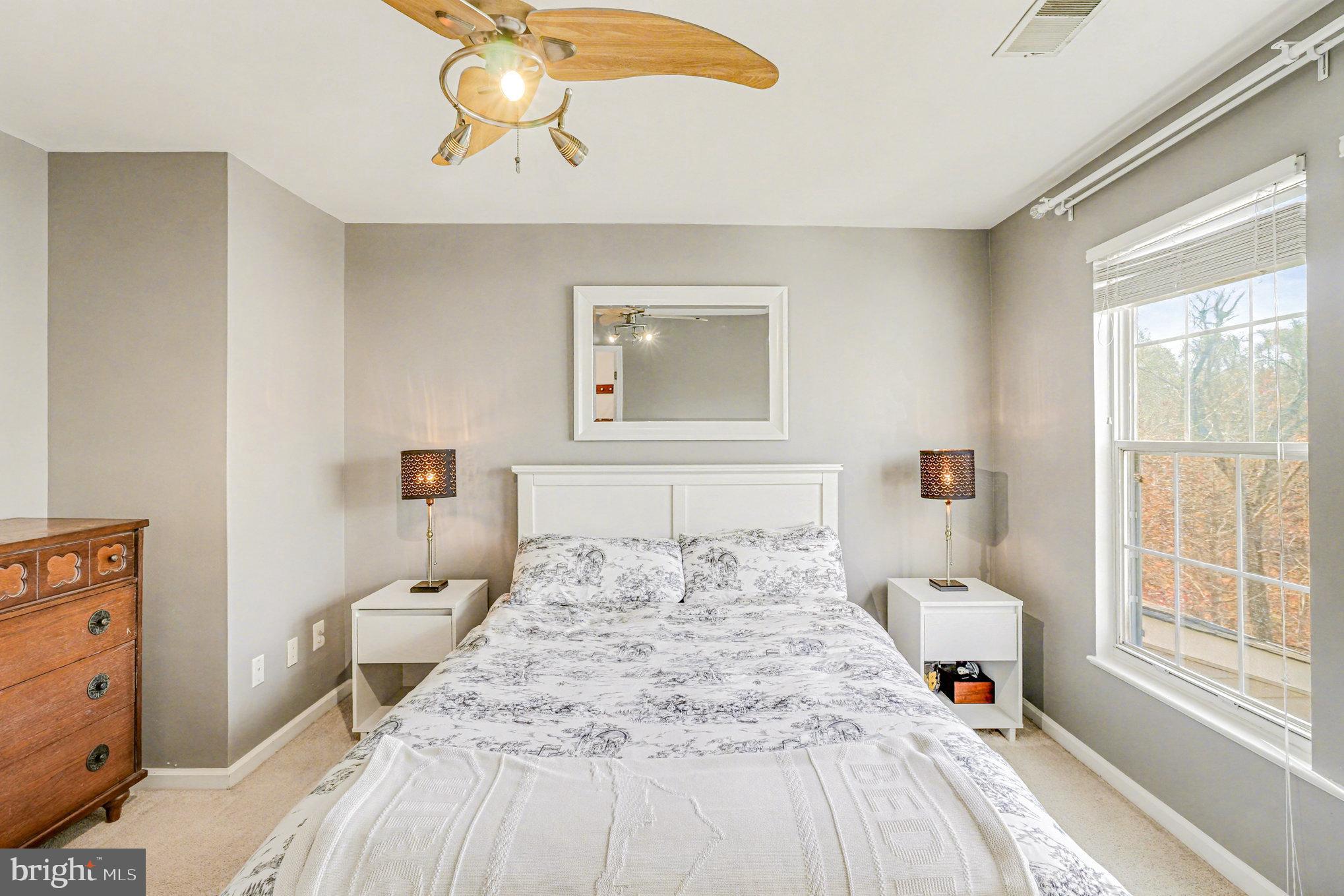 LEE'S HILL - Residential