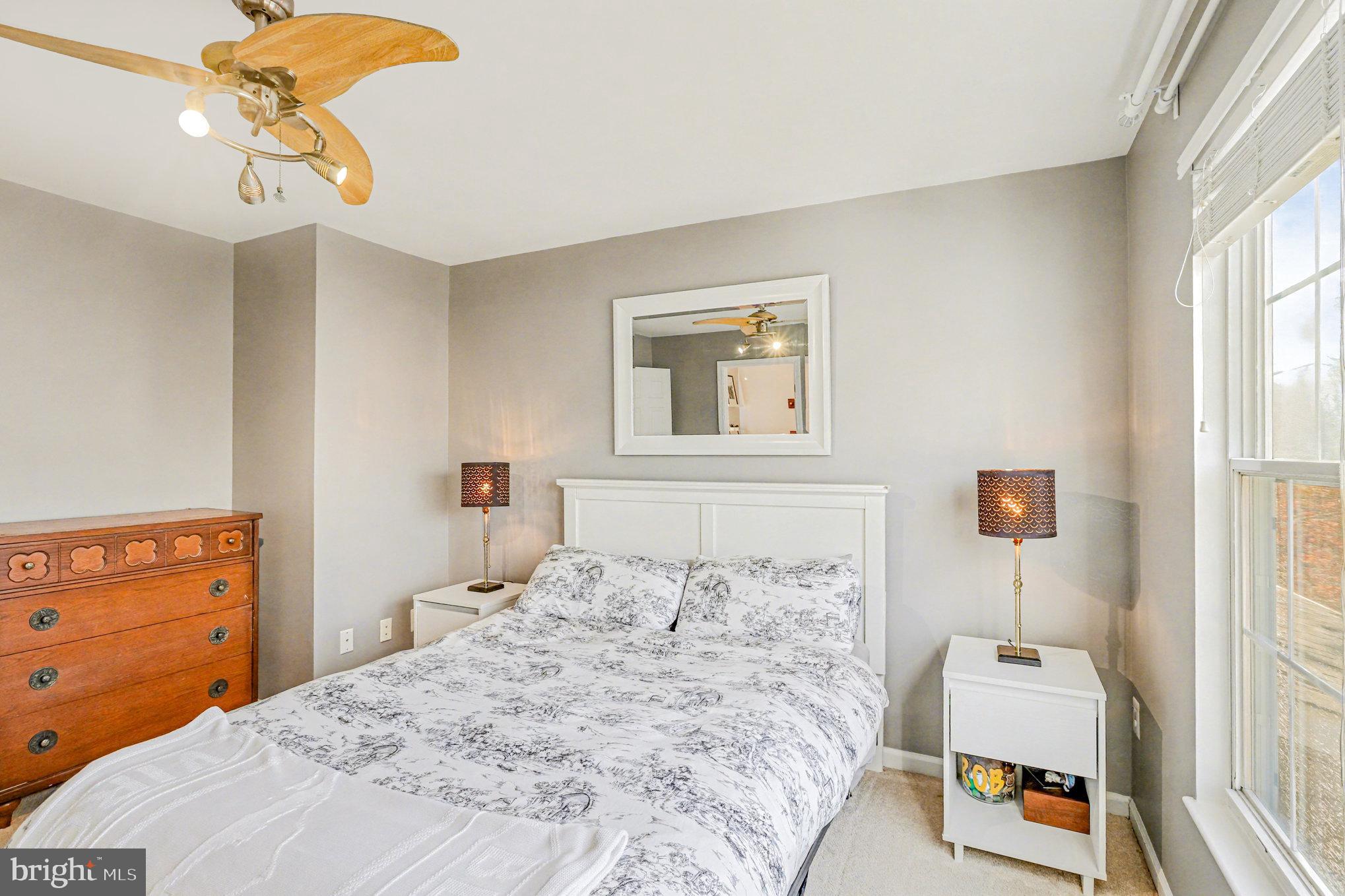 LEE'S HILL - Residential