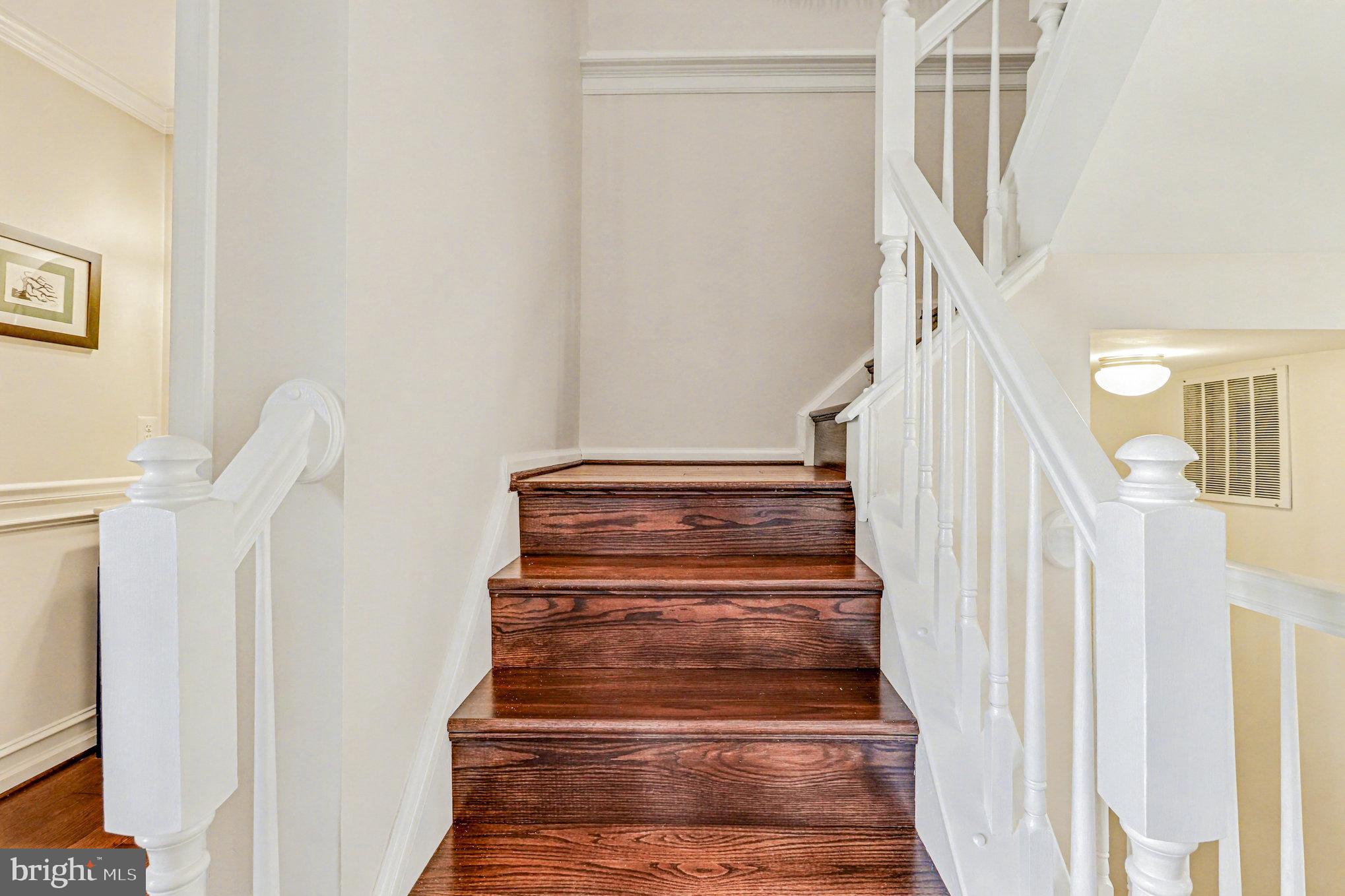 LEE'S HILL - Residential