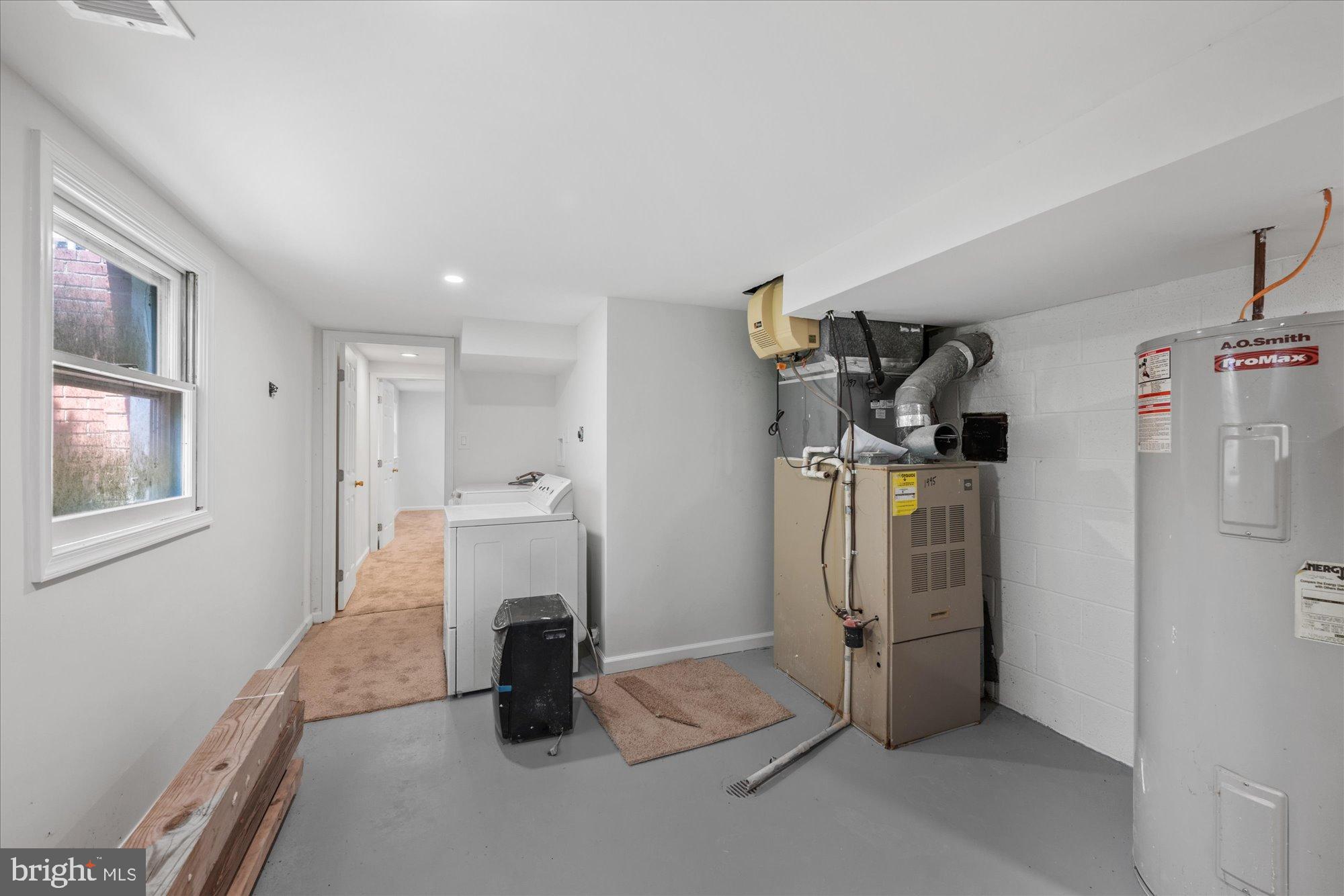 PEACOCK STATION - Residential