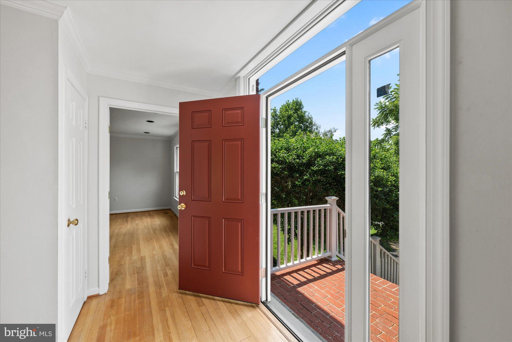 PEACOCK STATION - Residential