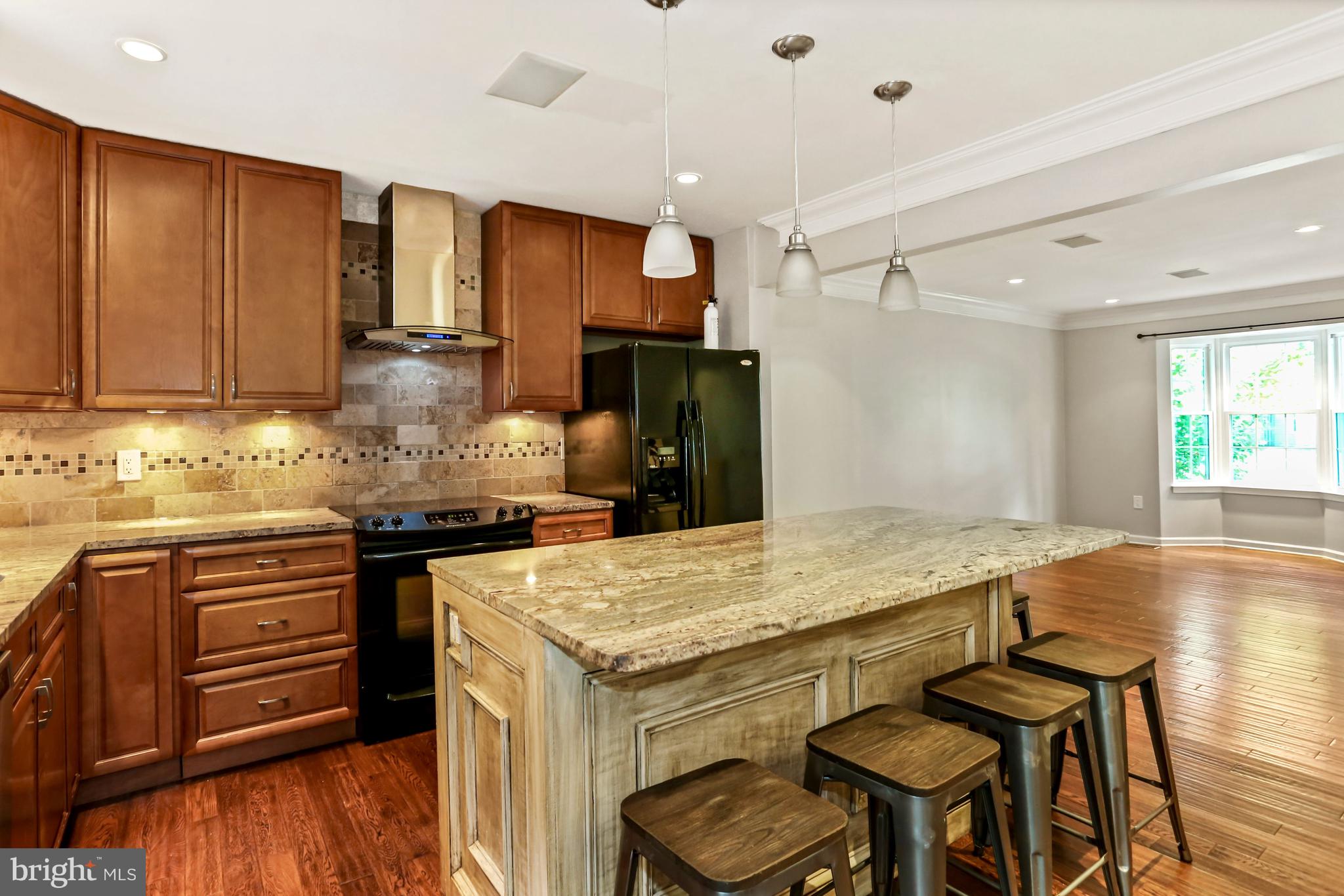 WASHINGTON SQUARE - Residential