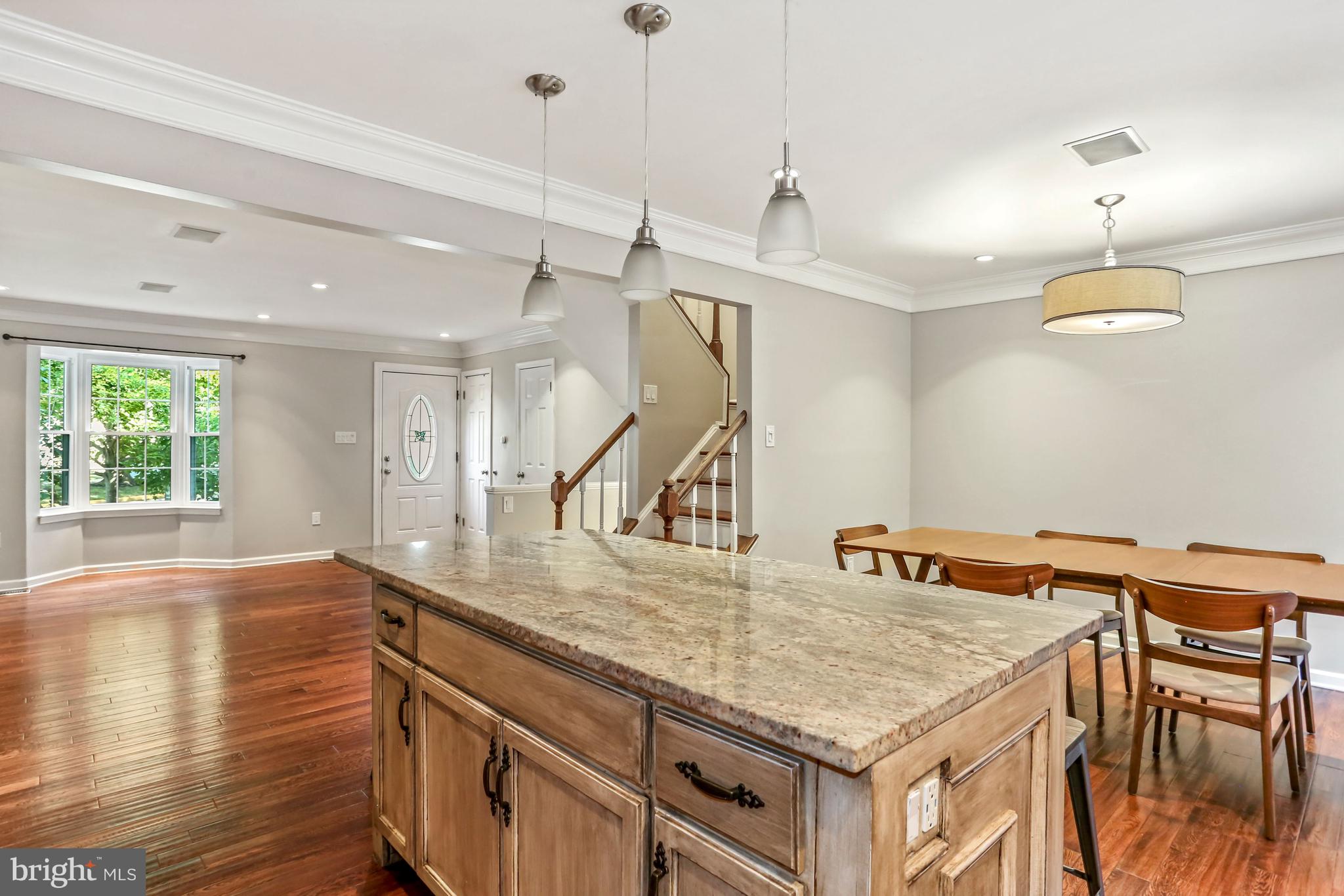 WASHINGTON SQUARE - Residential