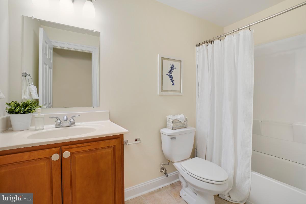 GLENBROOK VILLAGE - Residential