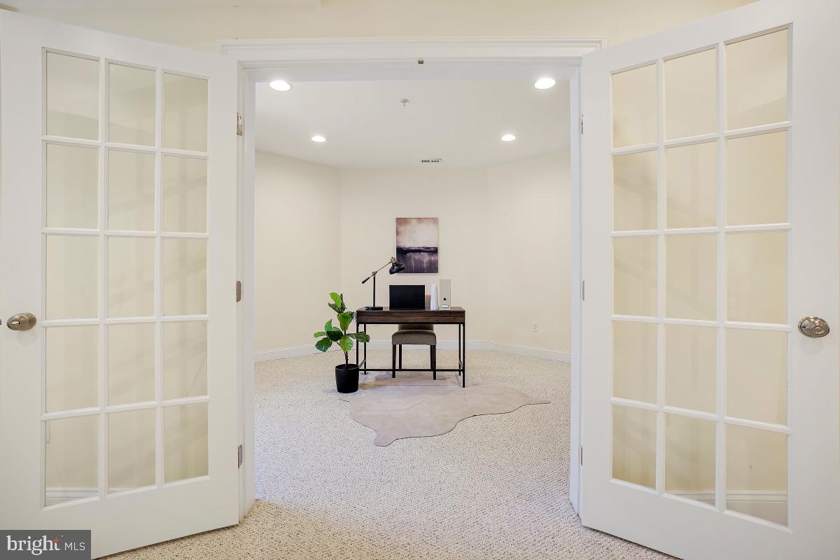 GLENBROOK VILLAGE - Residential
