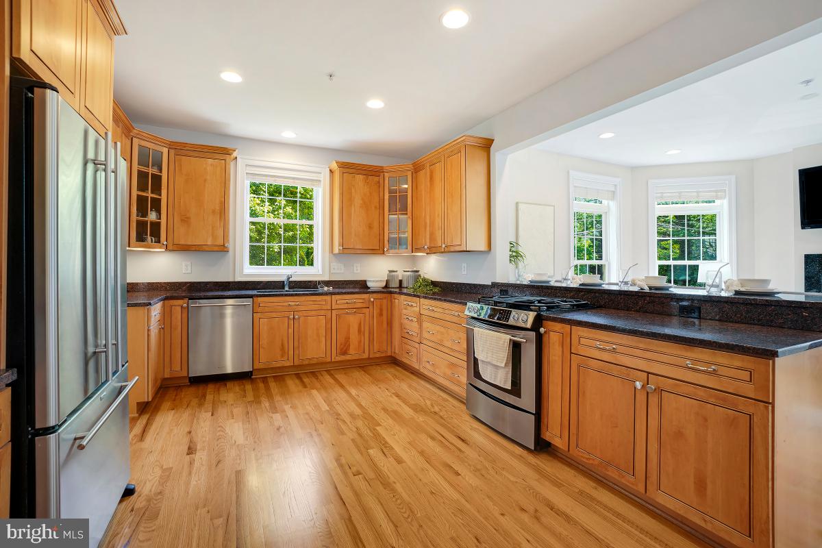GLENBROOK VILLAGE - Residential