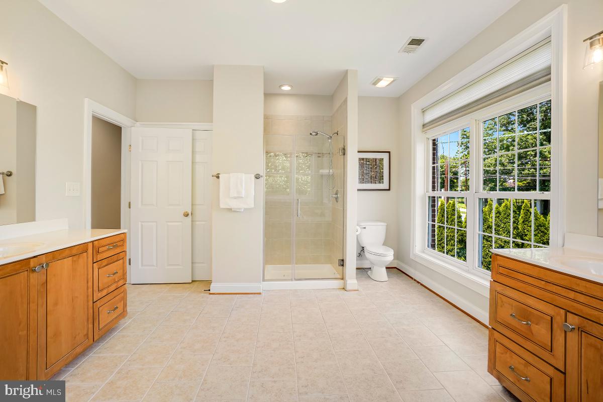 GLENBROOK VILLAGE - Residential
