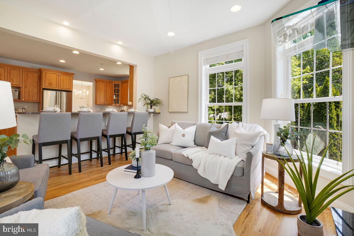 GLENBROOK VILLAGE - Residential