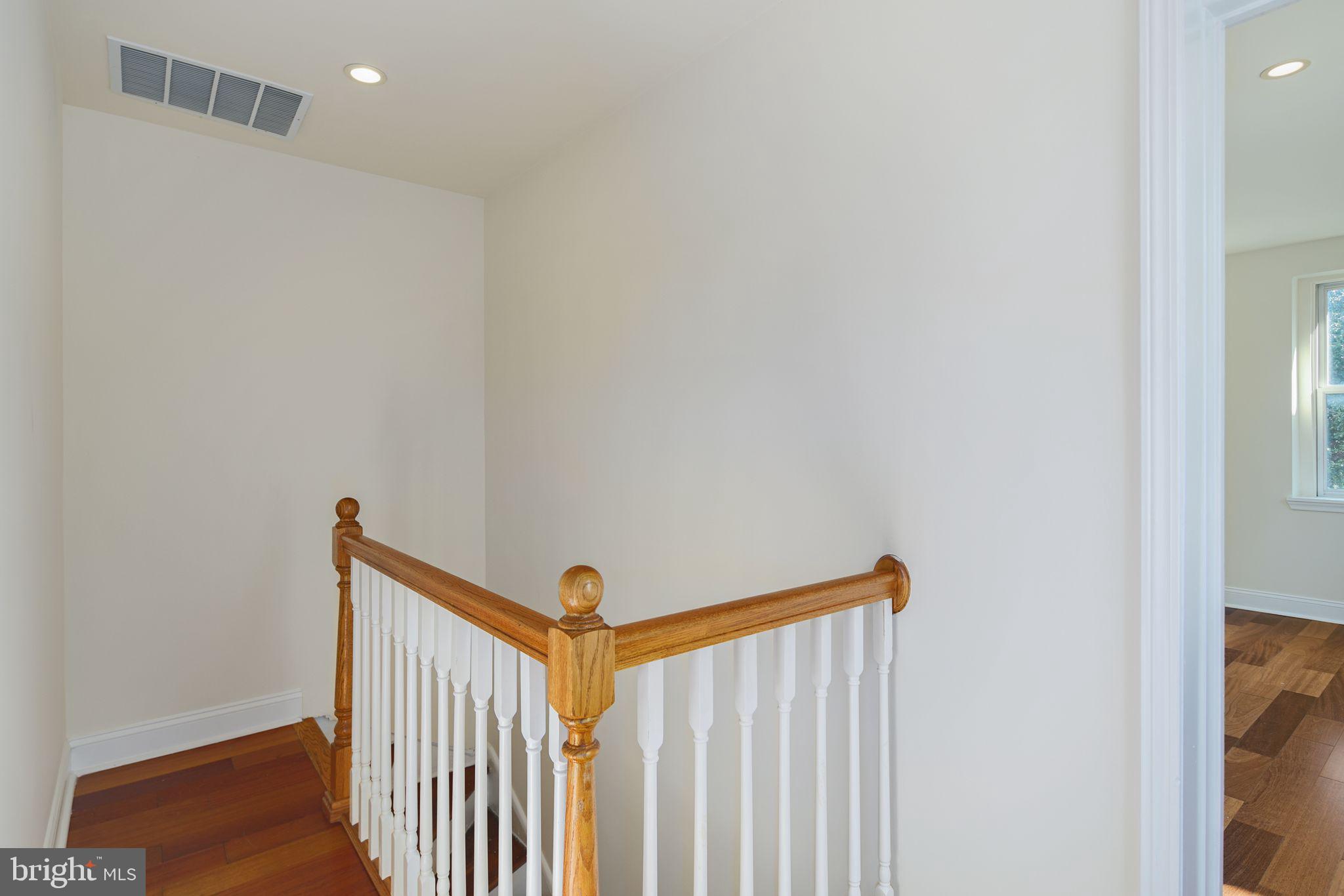 ART MUSEUM AREA - Residential Lease