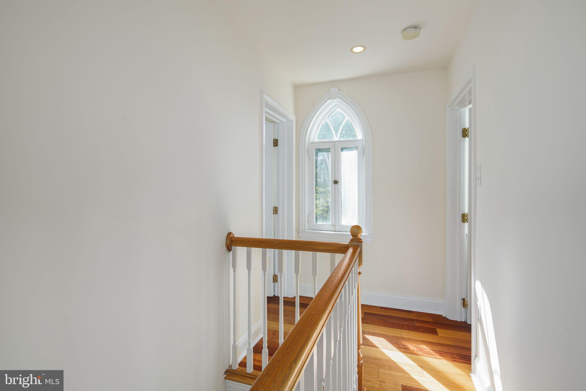 ART MUSEUM AREA - Residential Lease