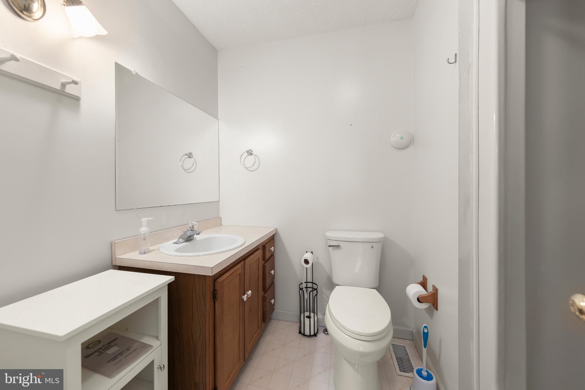 CHRISTINA'S WORLD II - Residential