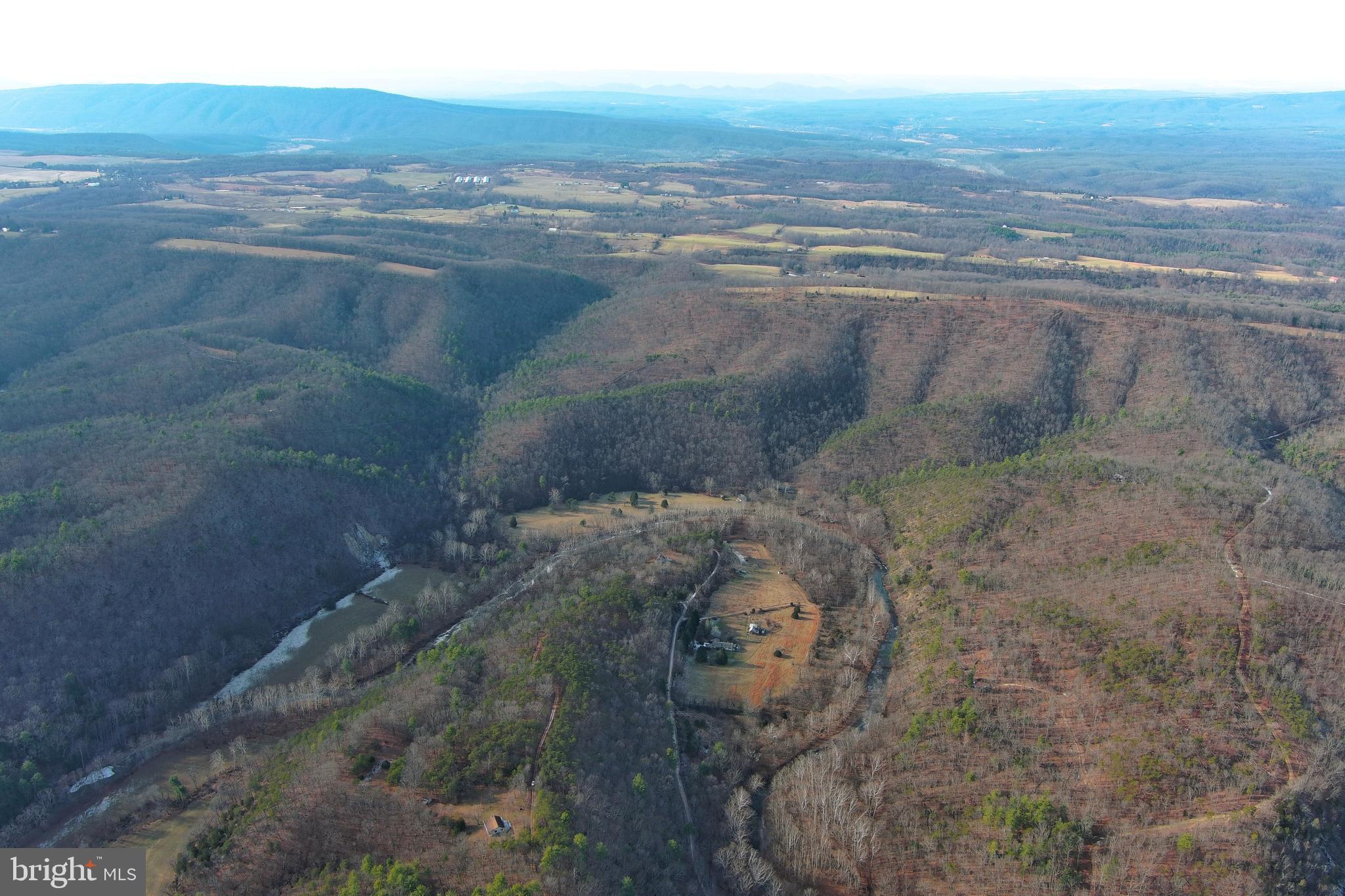 CHRISTINA'S WORLD II - Residential